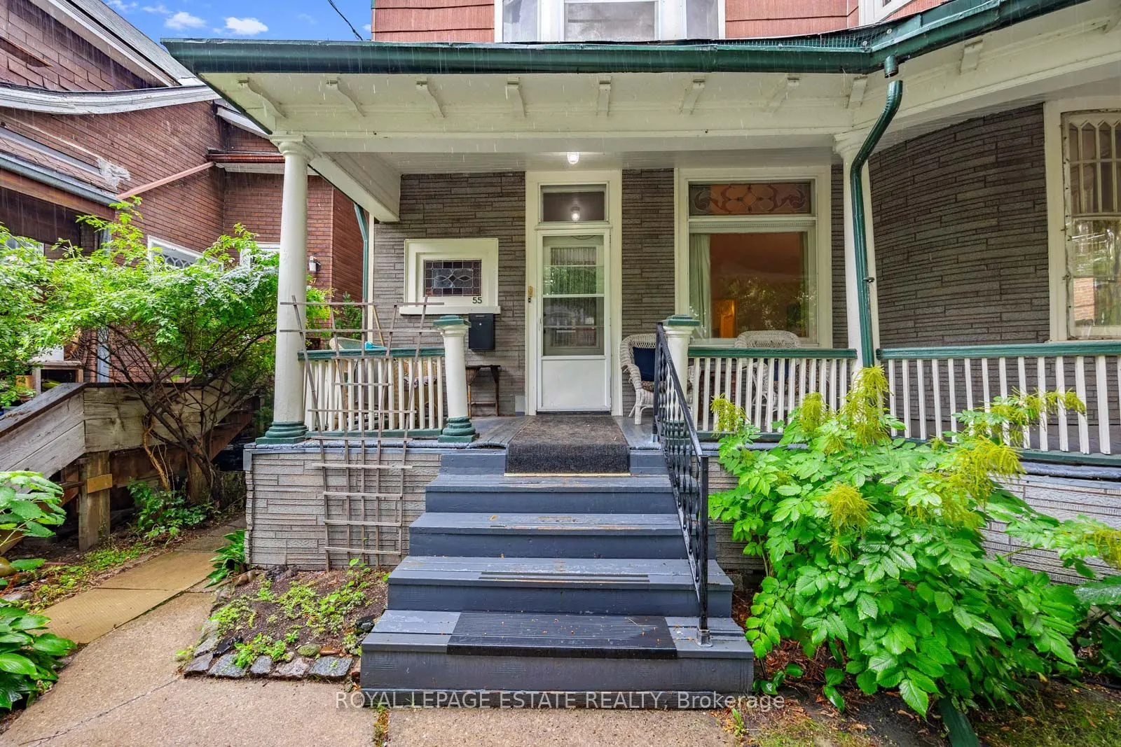 55 Leuty Avenue