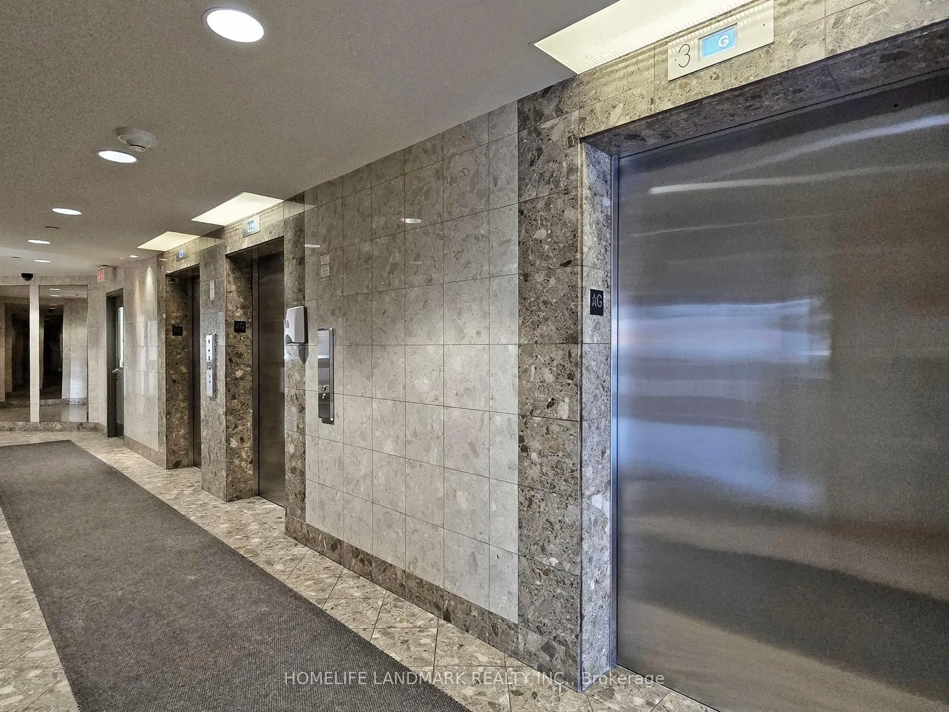 350 Alton Towers Circle, #903