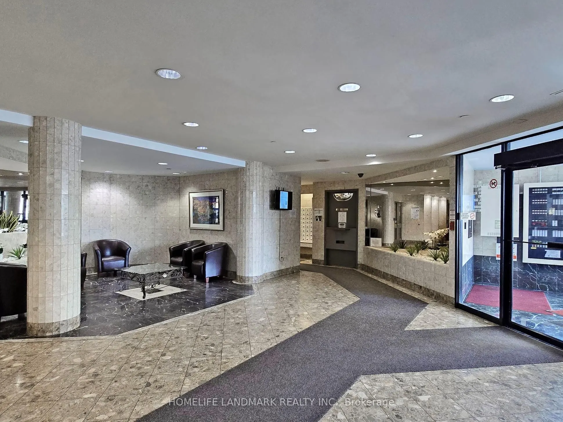 350 Alton Towers Circle, #903