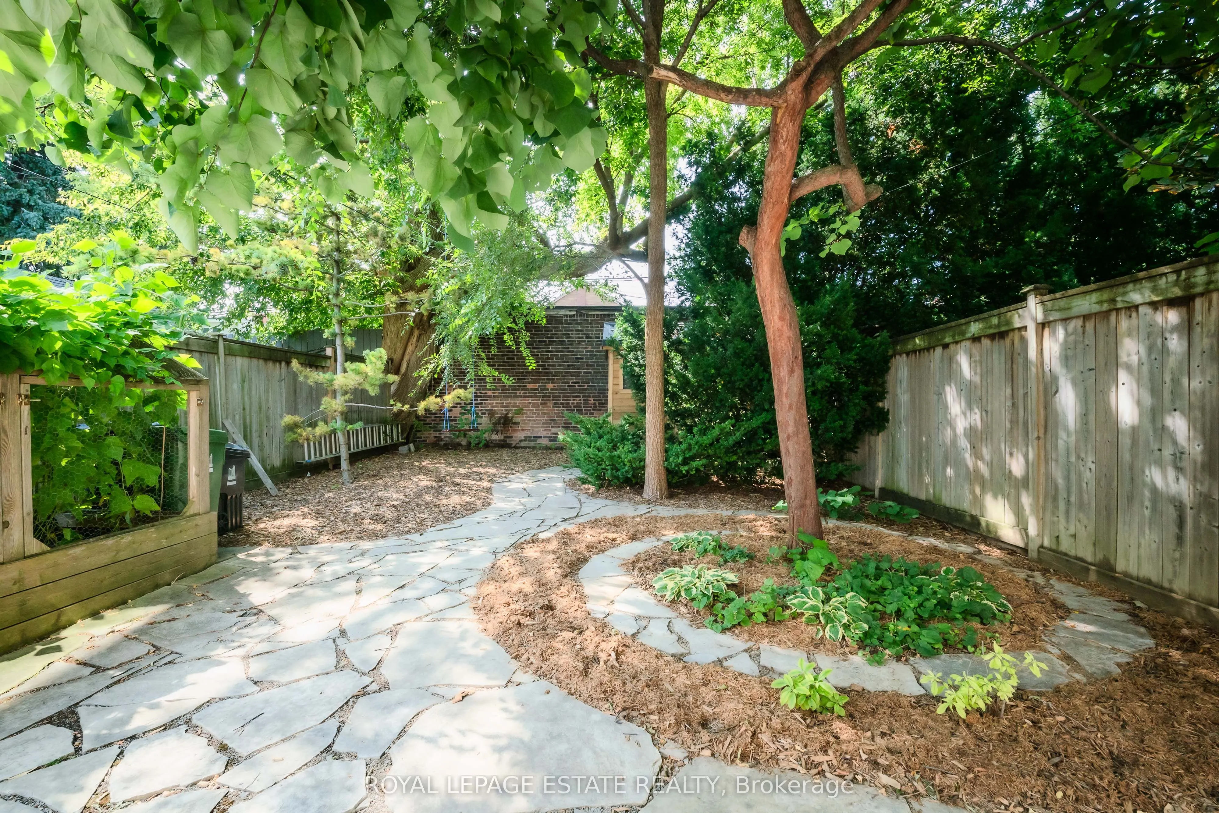 146 Ashdale Avenue