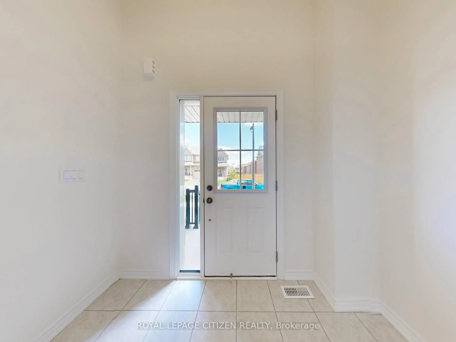 138 North Garden Boulevard
