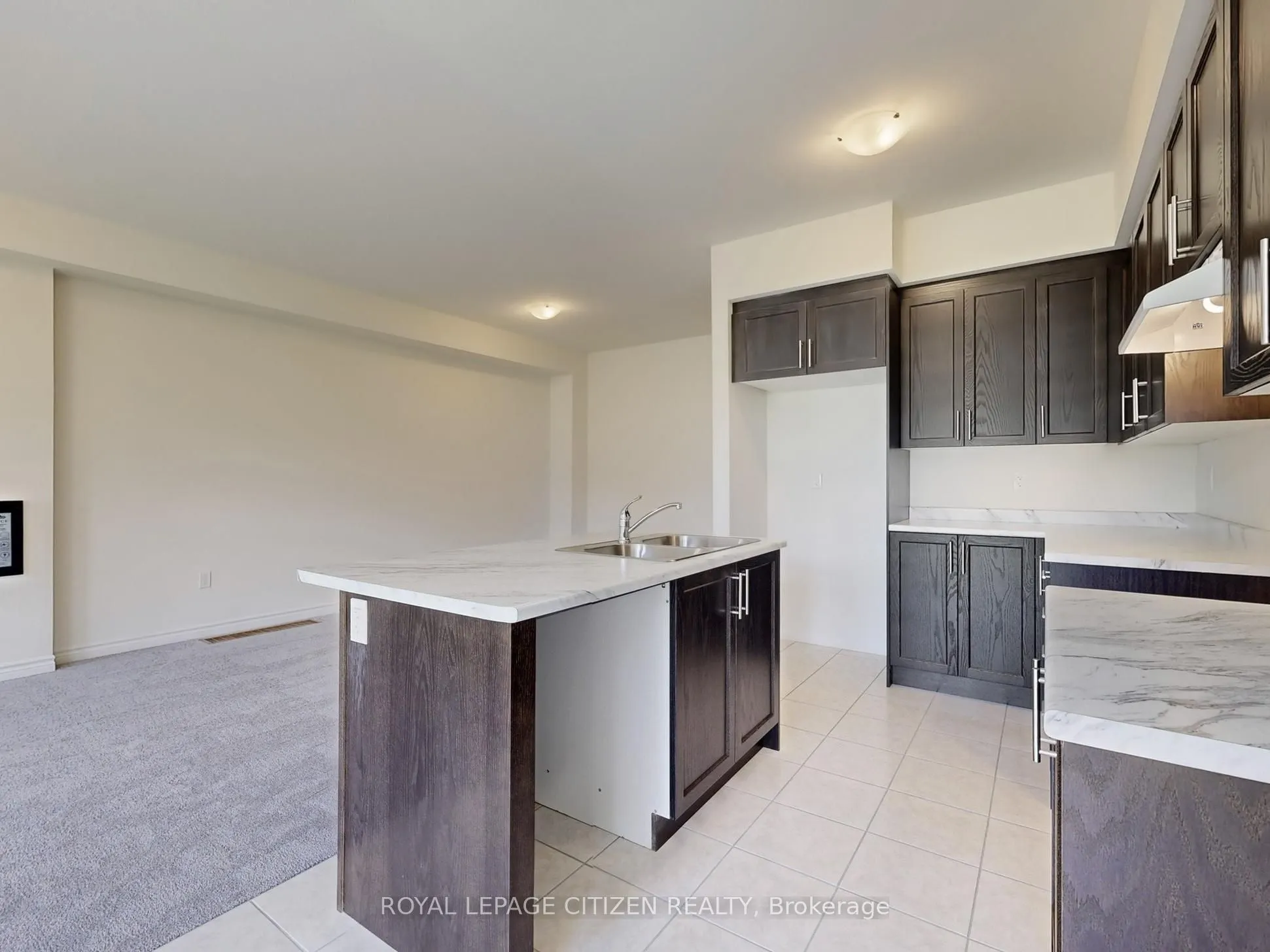 138 North Garden Boulevard