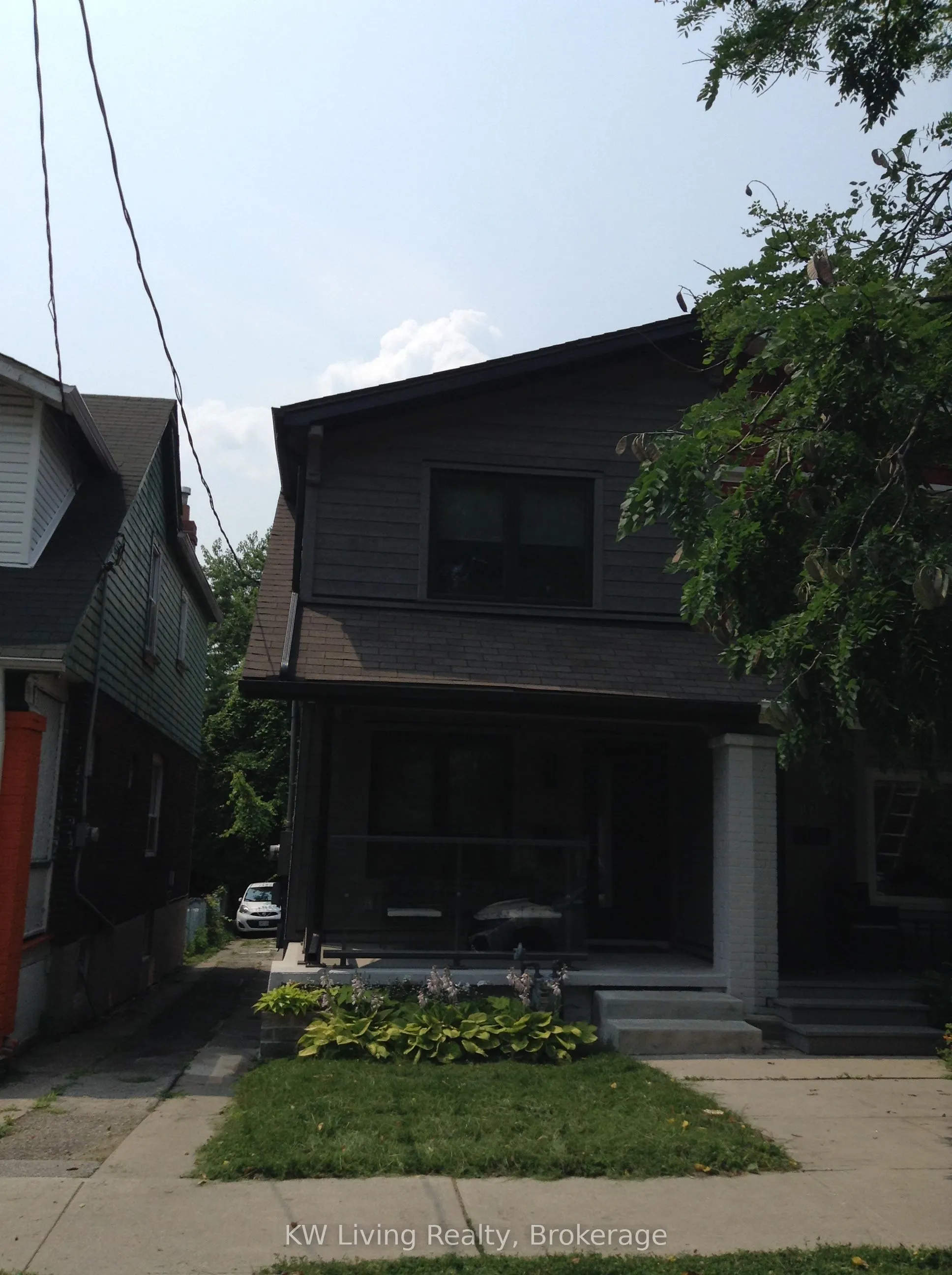 100 Gillard Avenue
