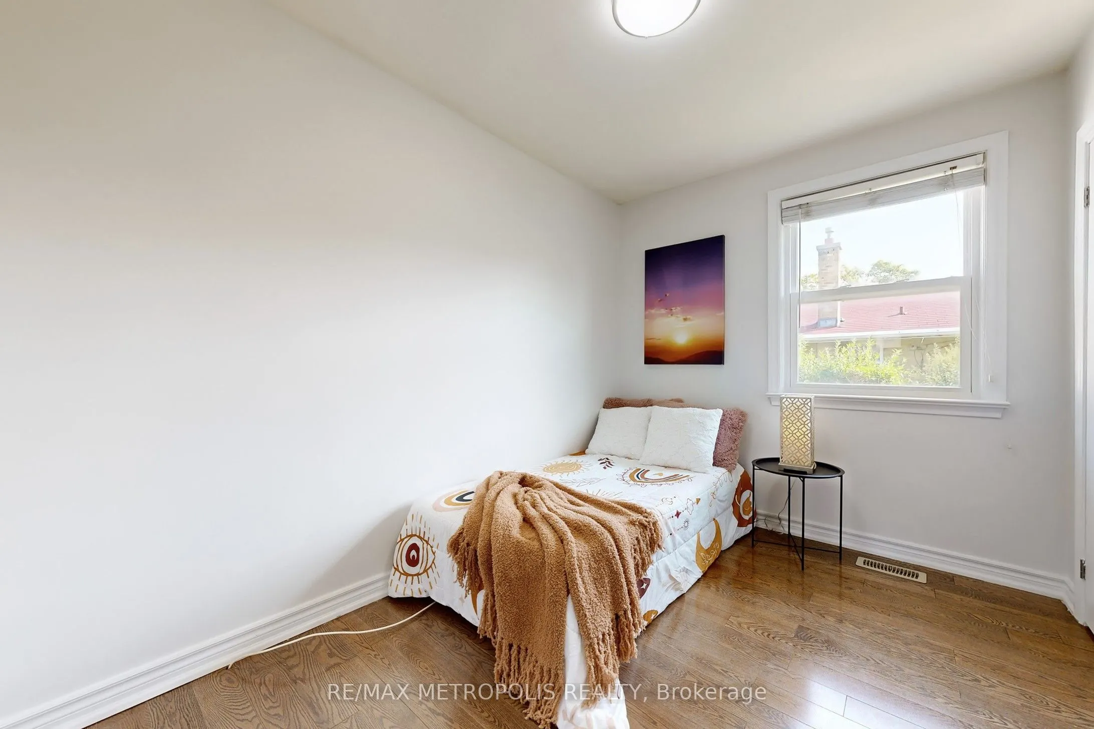162 Lord Roberts Drive