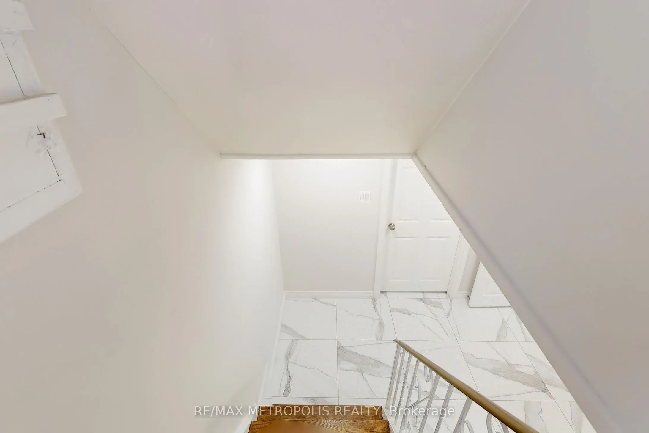 162 Lord Roberts Drive