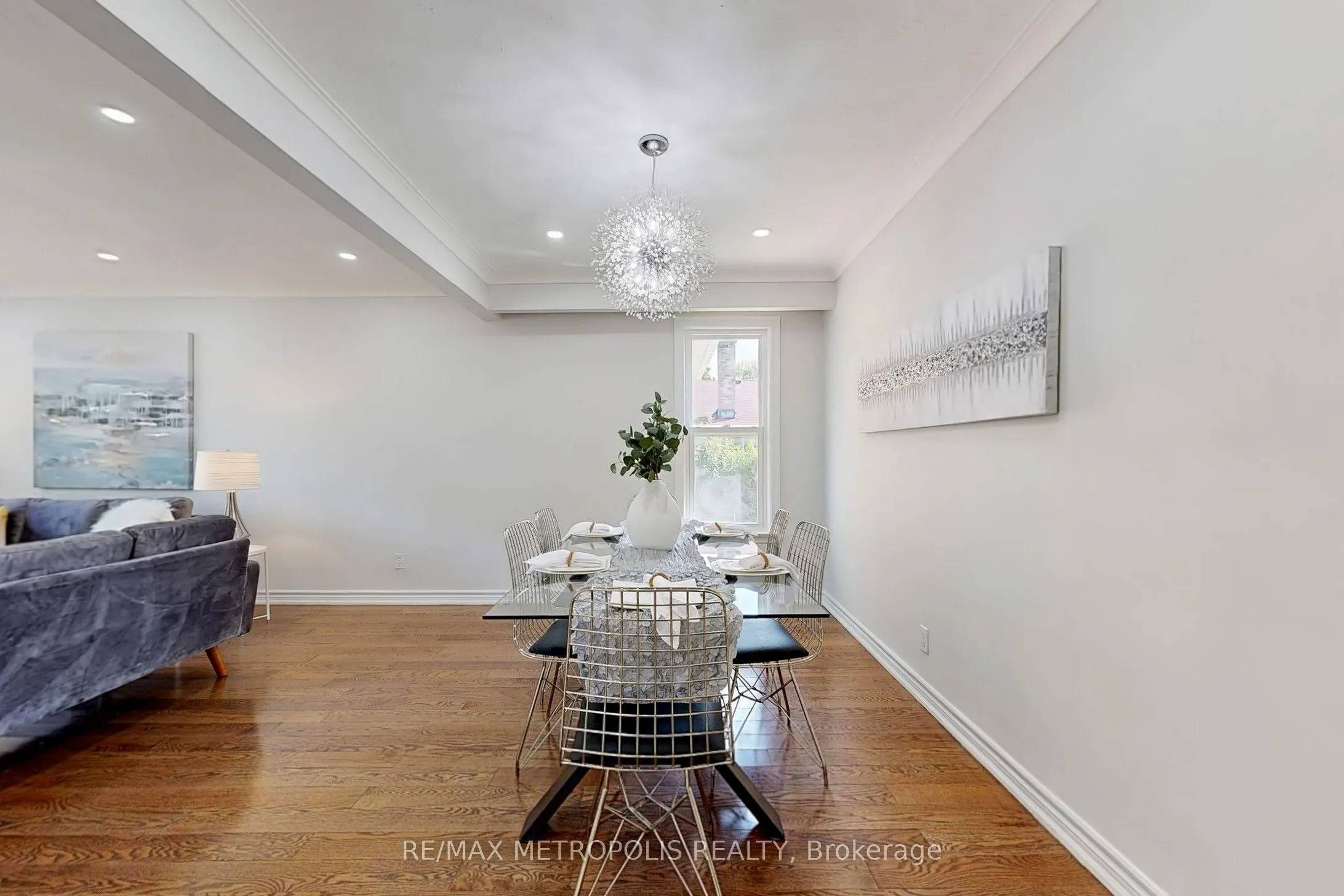162 Lord Roberts Drive