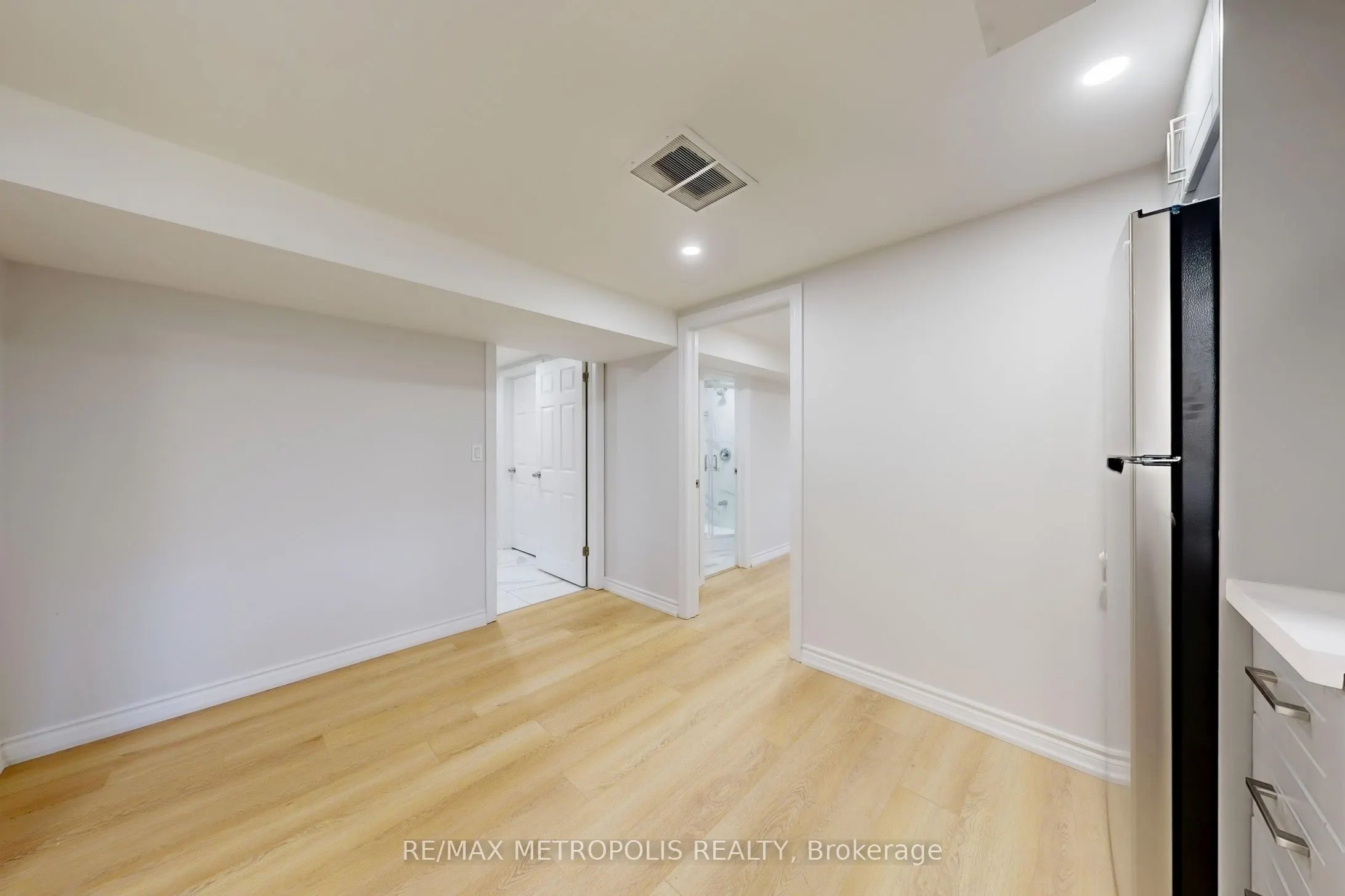 162 Lord Roberts Drive