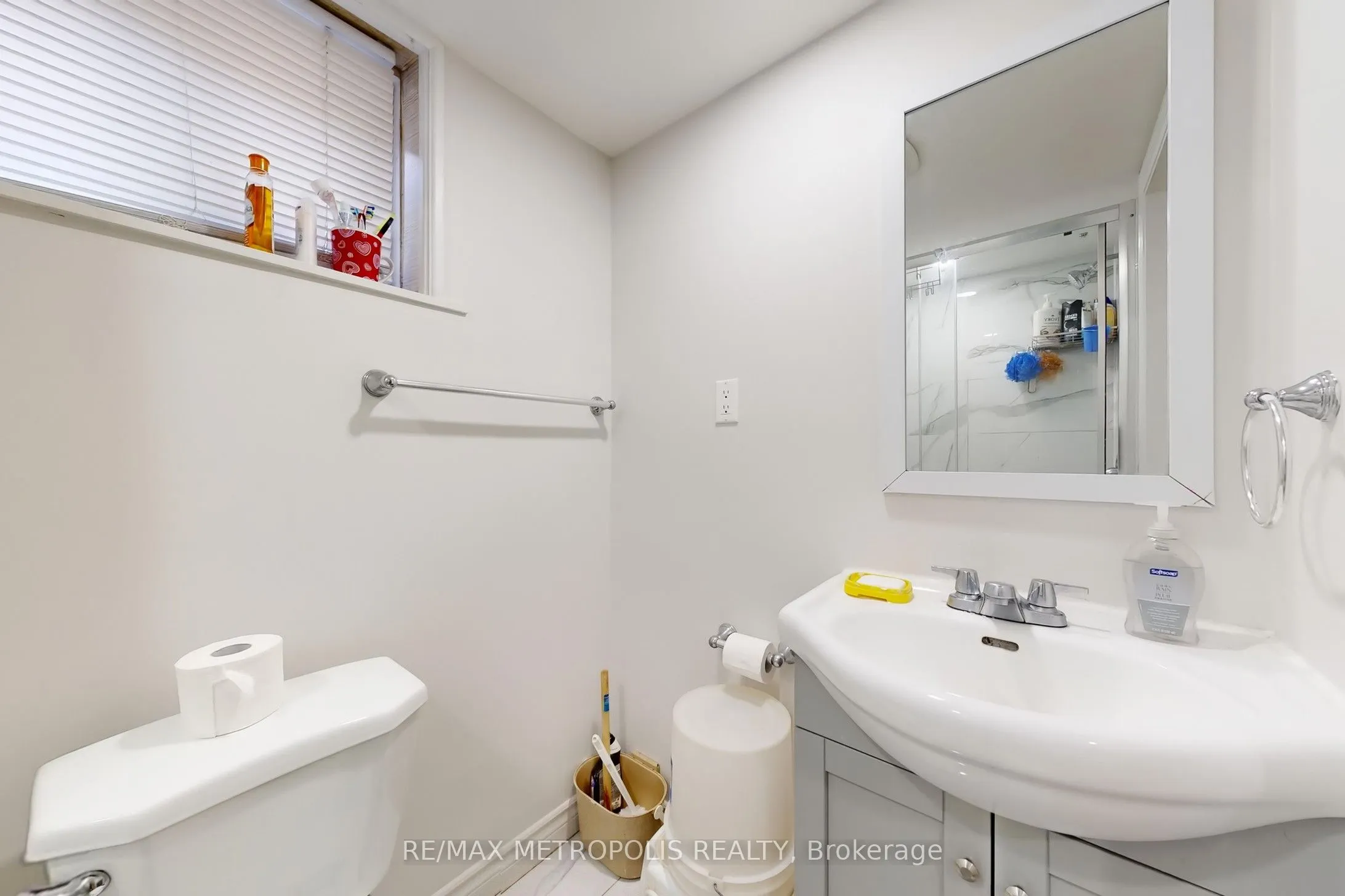 162 Lord Roberts Drive