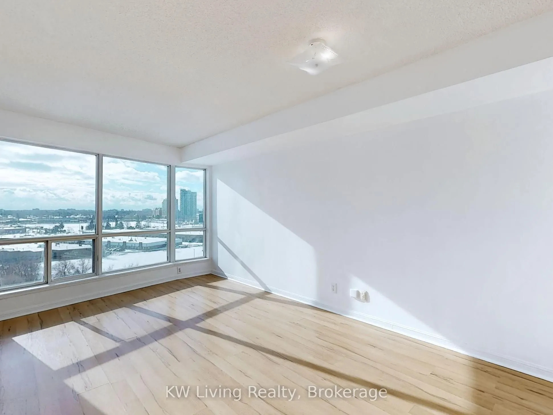 18 Lee Centre Drive, #1007
