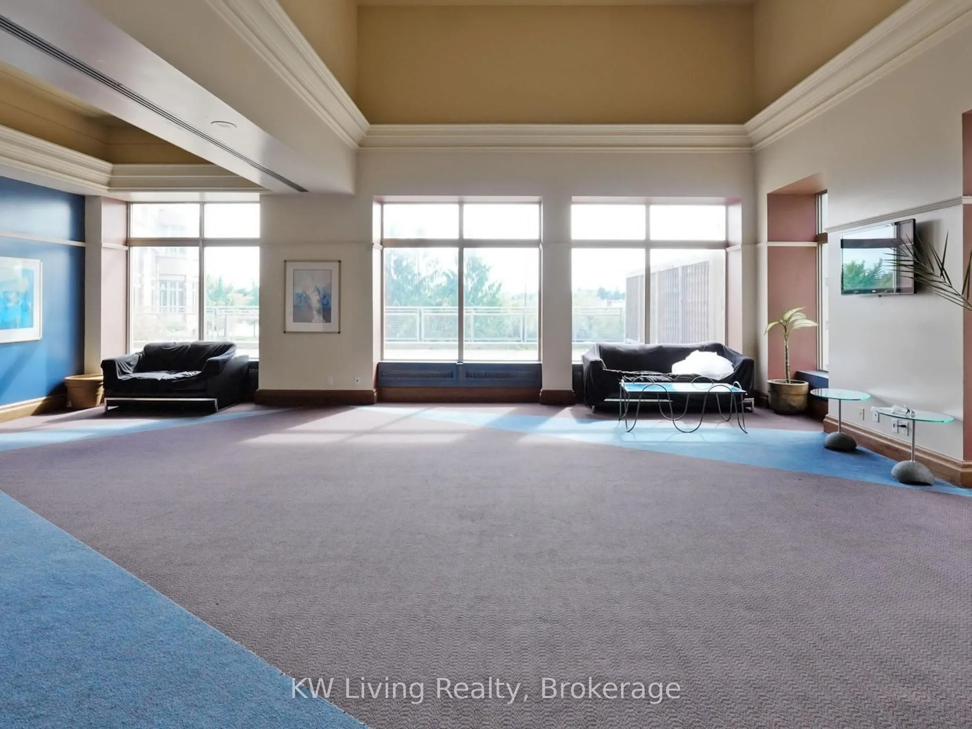 18 Lee Centre Drive, #1007