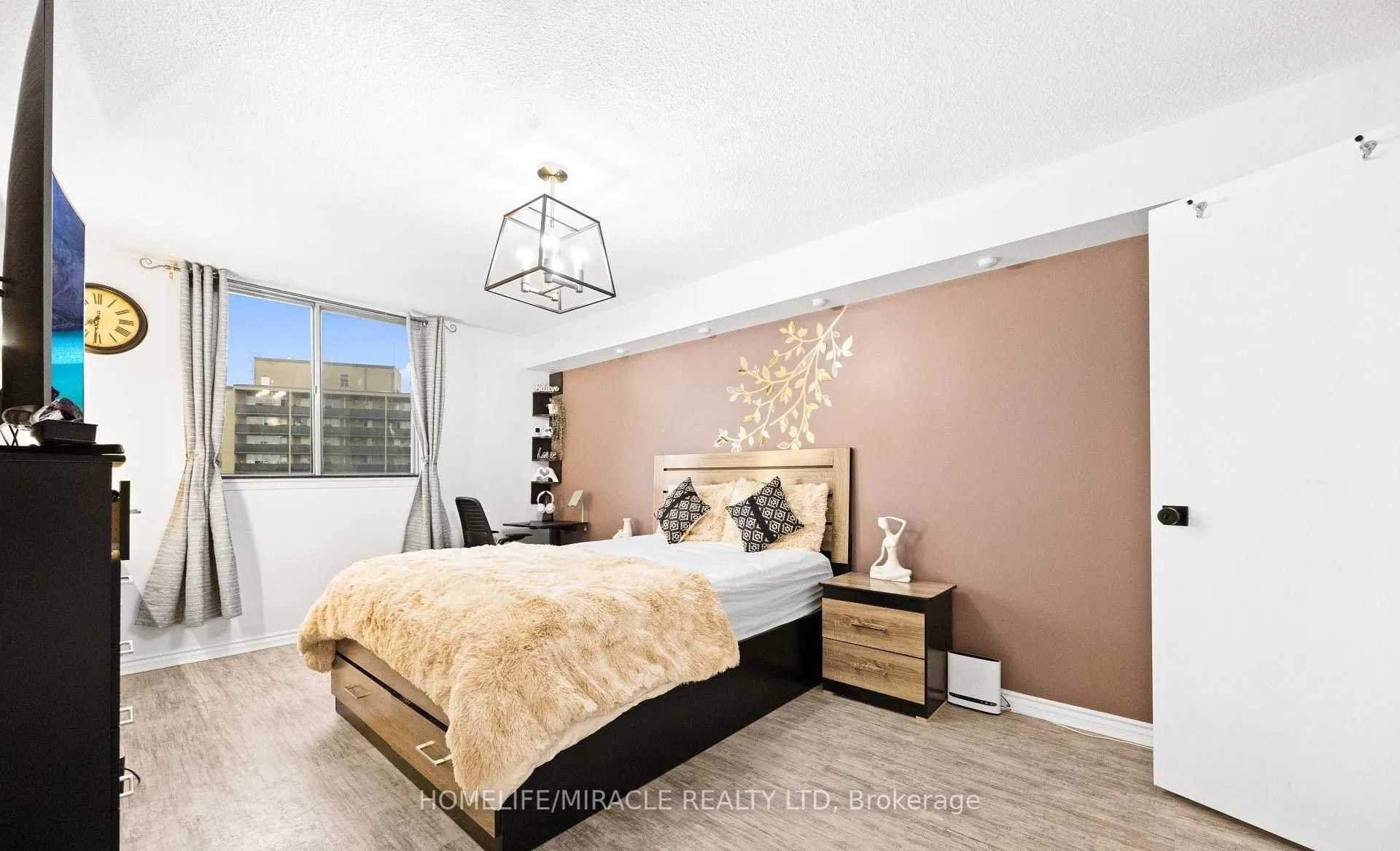 120 Dundalk Drive, #1010