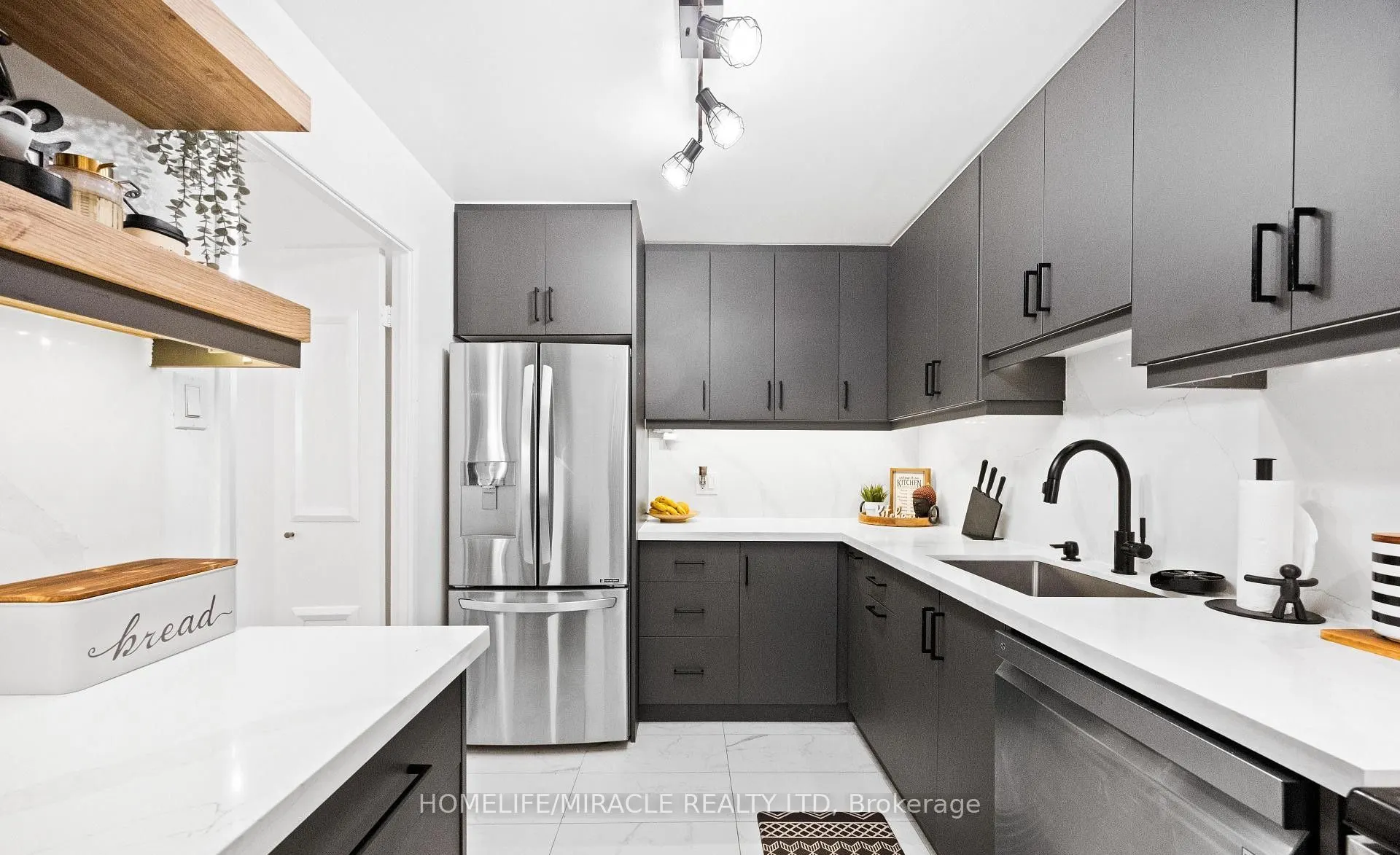 120 Dundalk Drive, #1010
