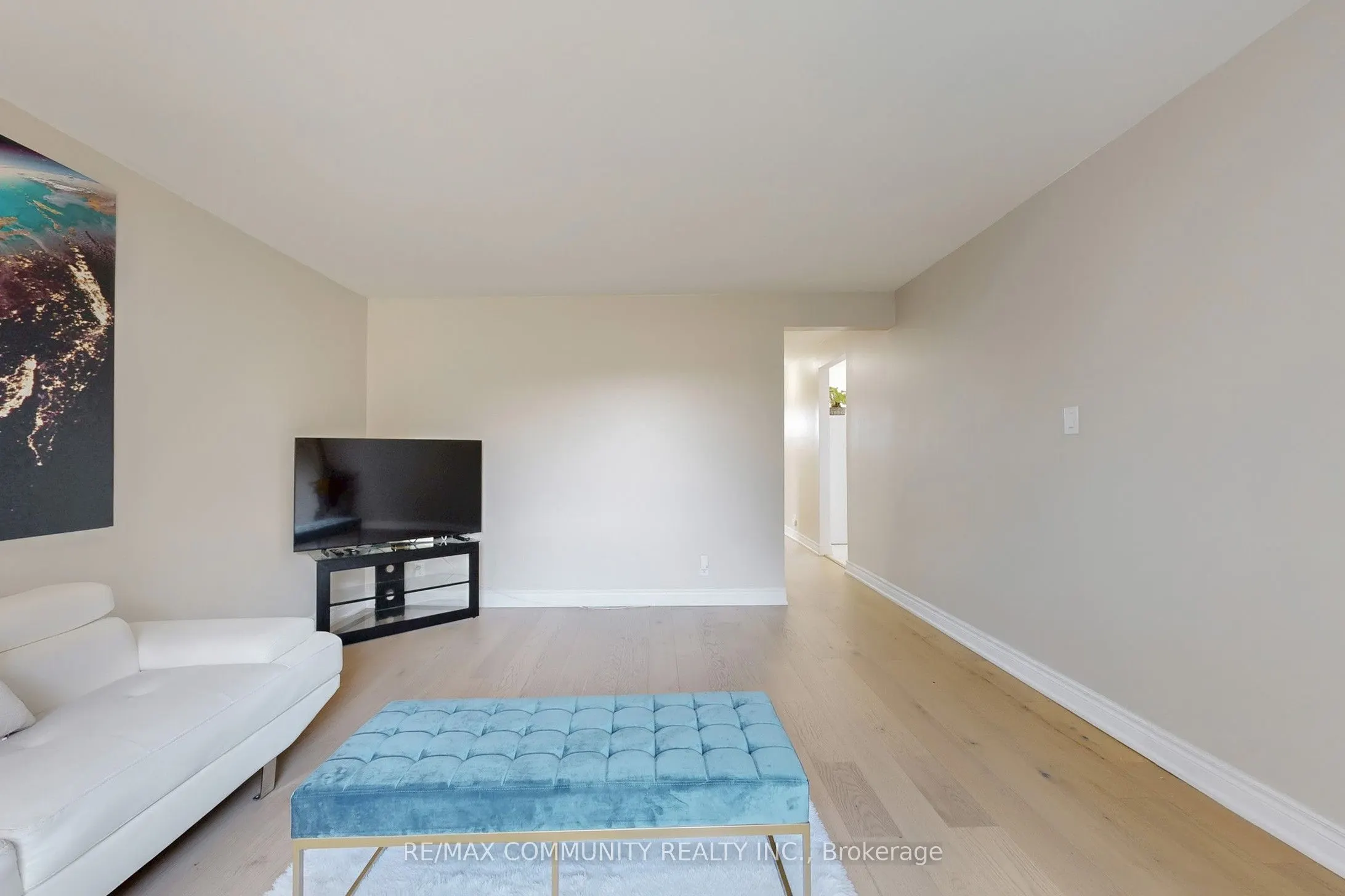 855 Zator Avenue