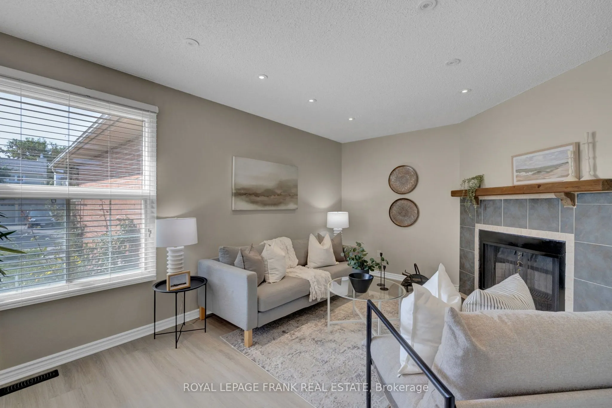 16 Reed Drive