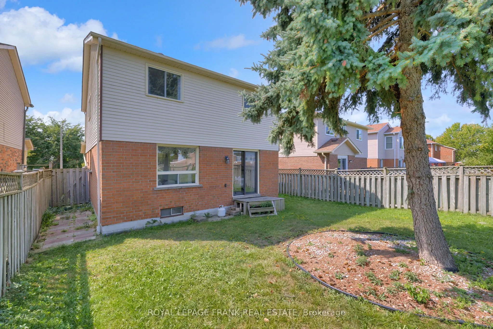 16 Reed Drive