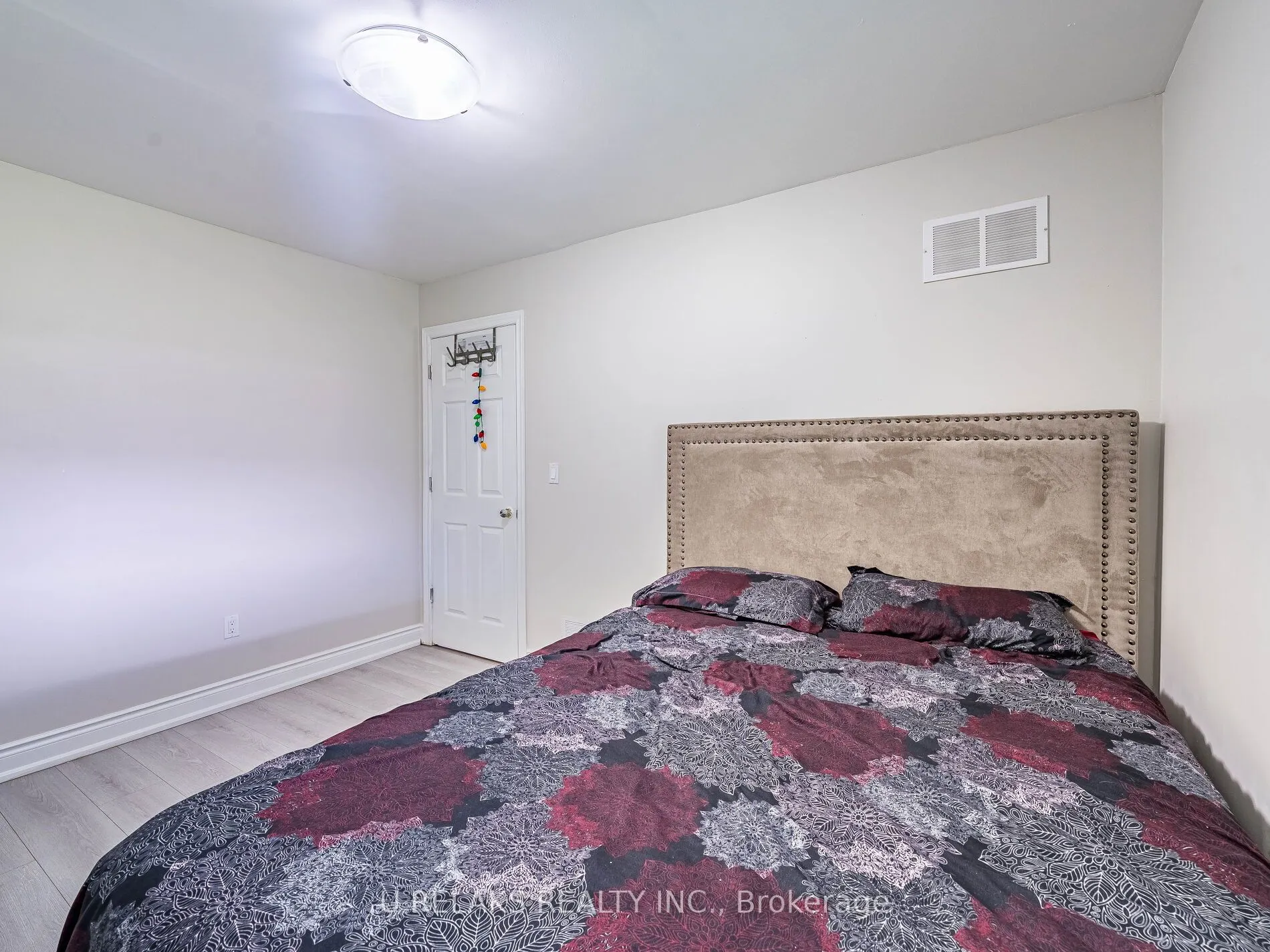 82 Crow Trail