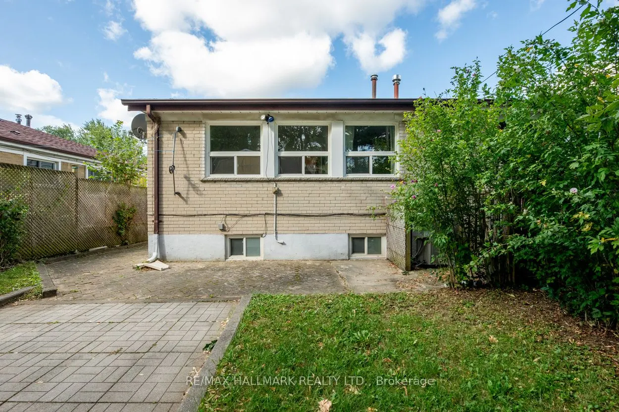 67 Trinnell Boulevard