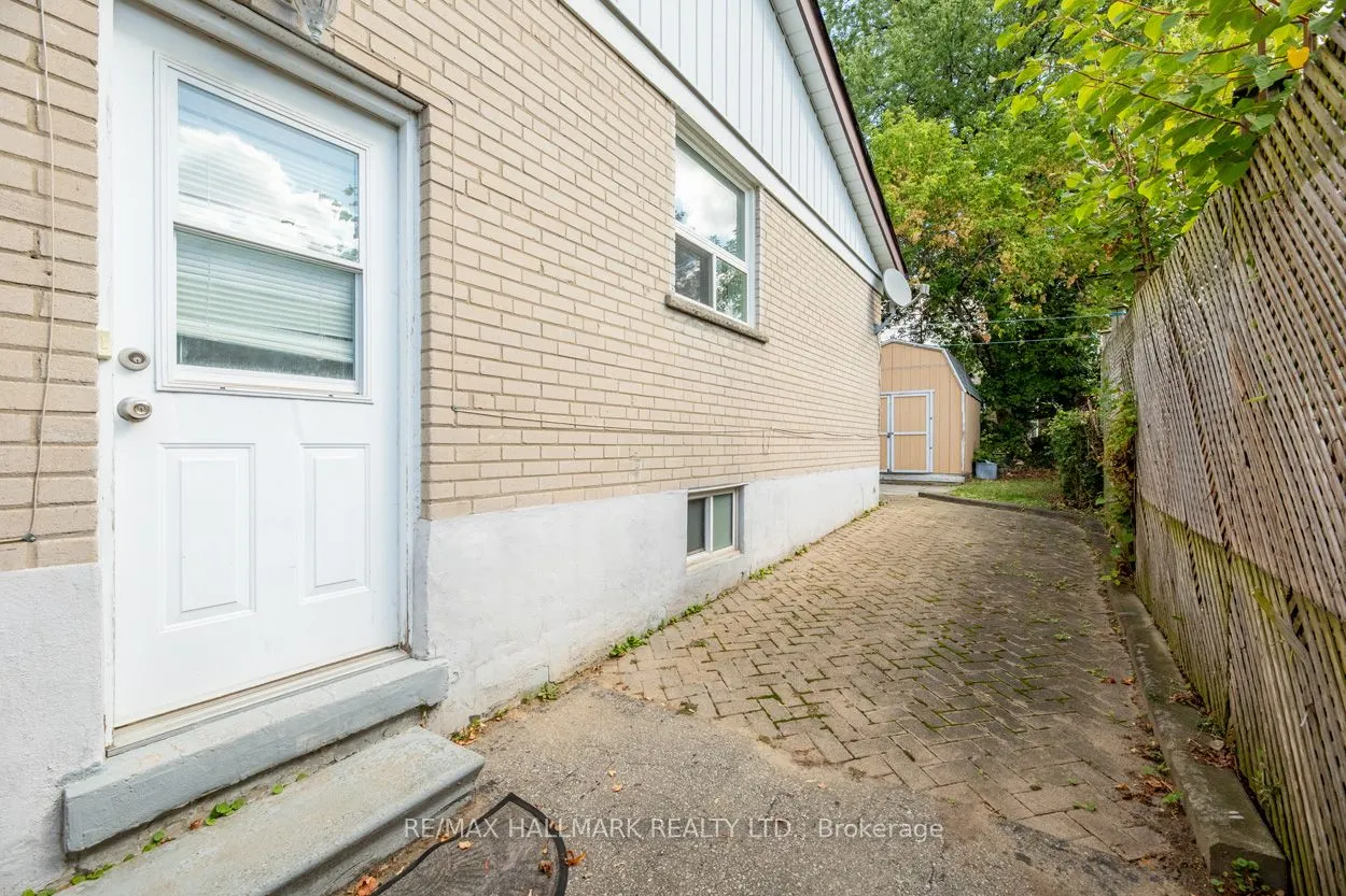 67 Trinnell Boulevard