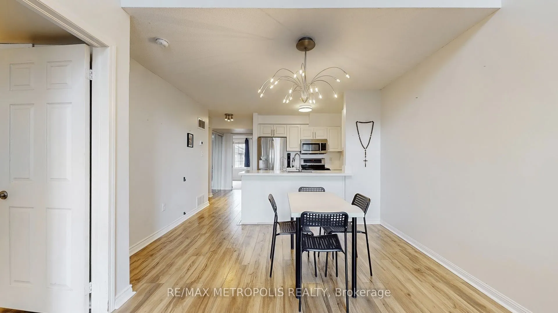 72 Petra Way