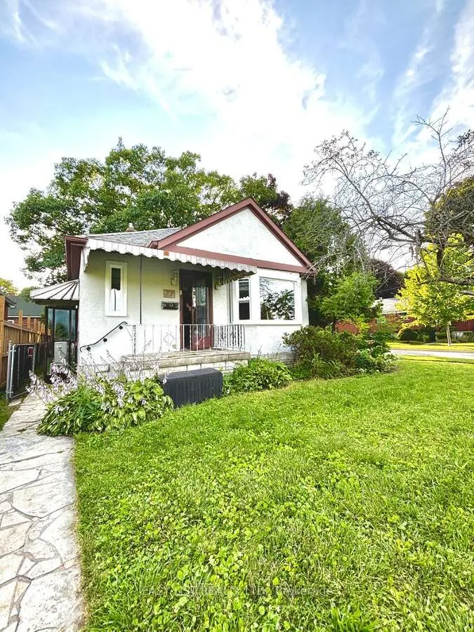 432 Jarvis Street