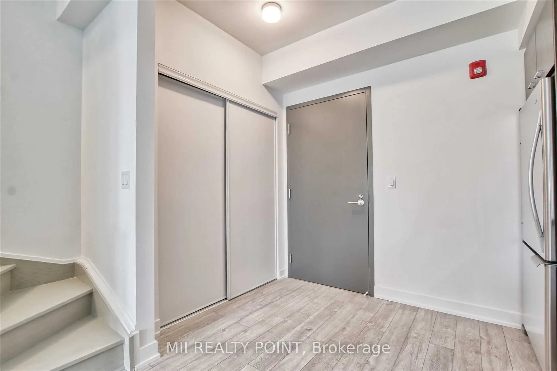 2100 Bridletowne Circ, #323