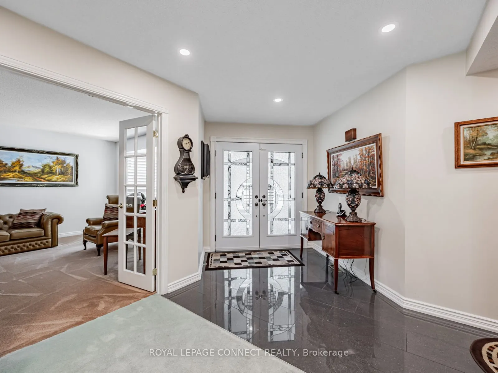 642 Sheppard Avenue