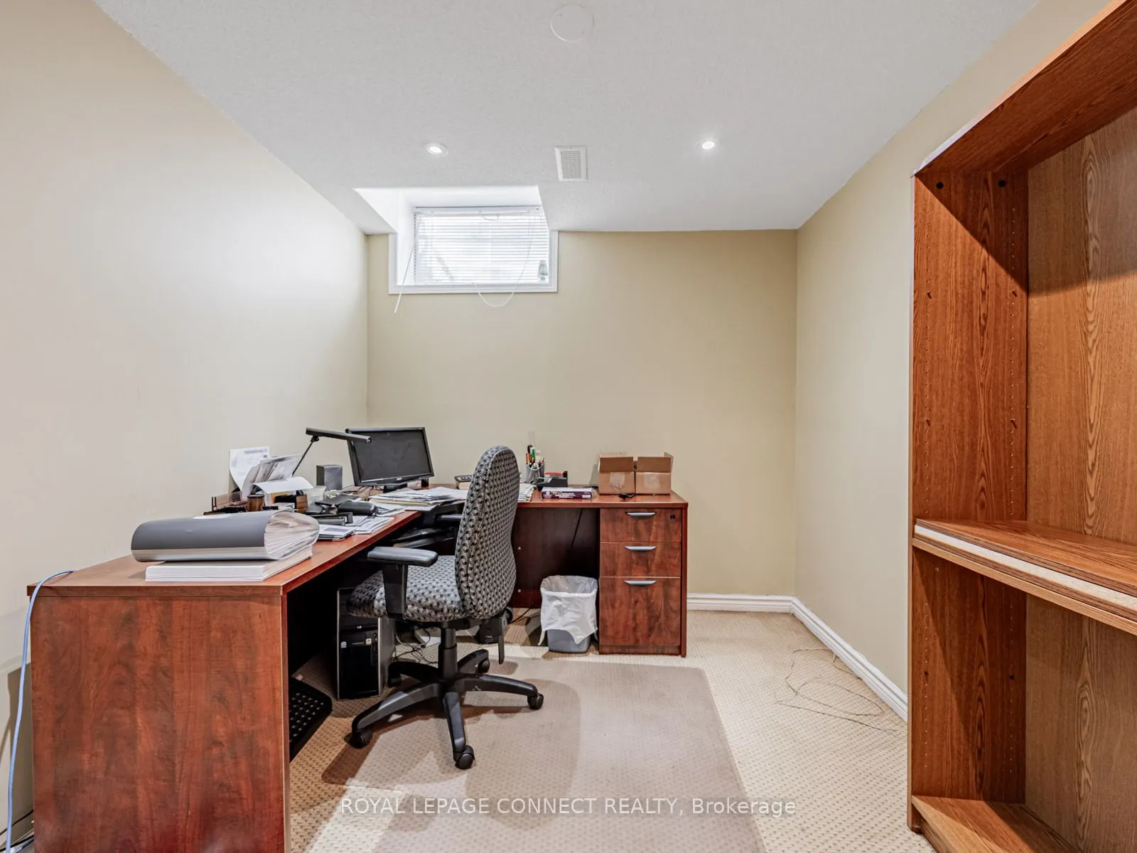 642 Sheppard Avenue