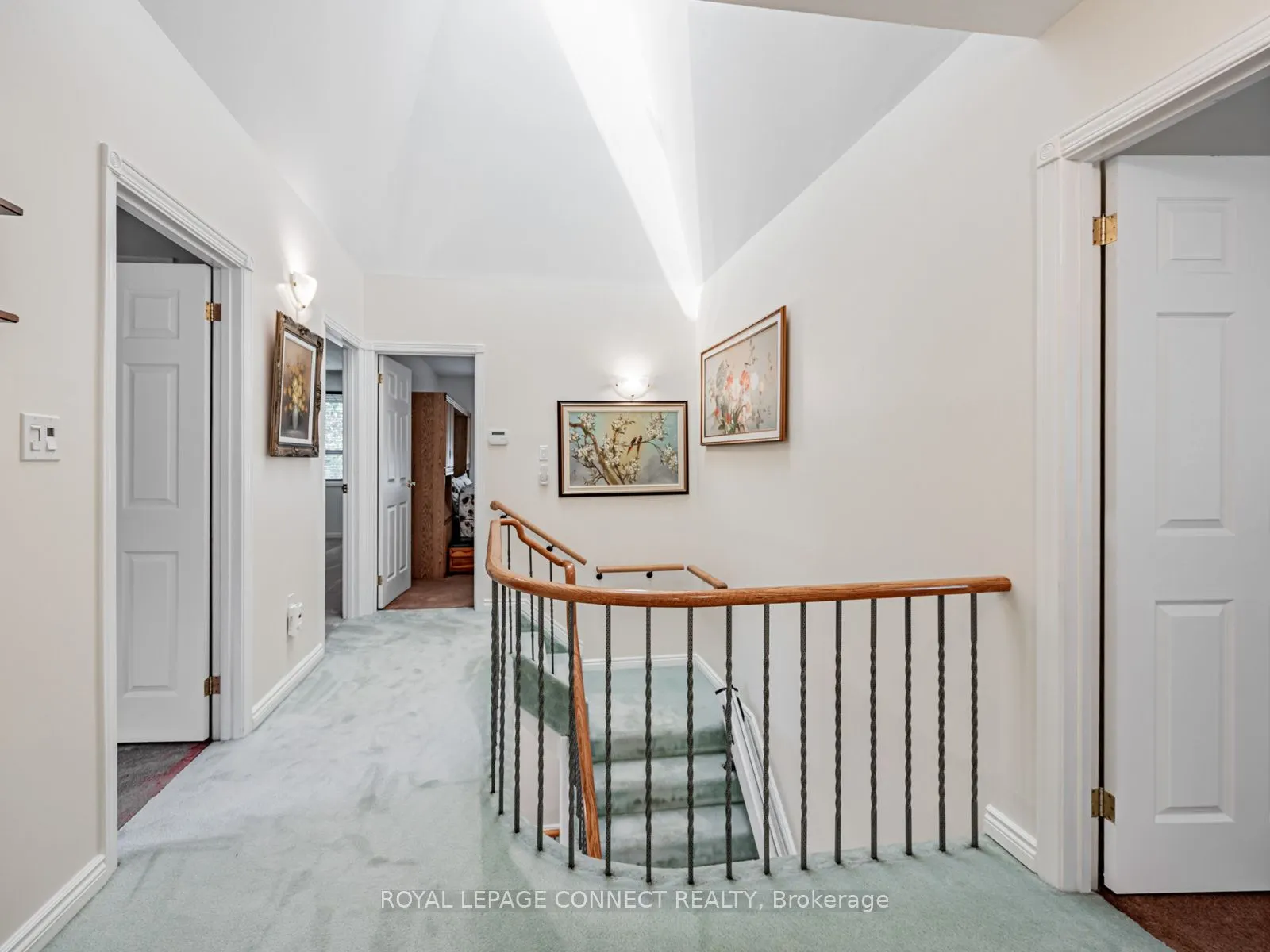 642 Sheppard Avenue