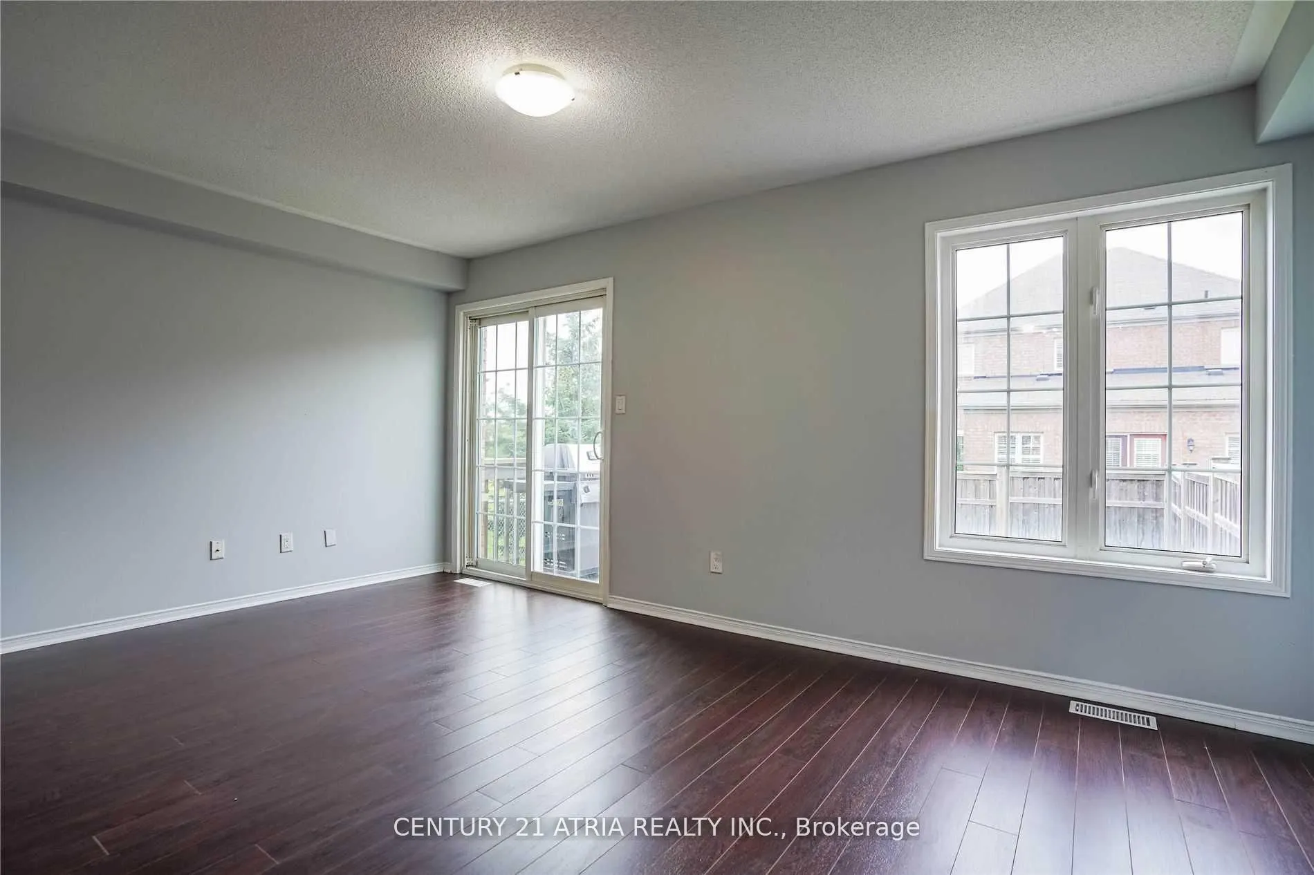 1424 Rennie Street, #Main