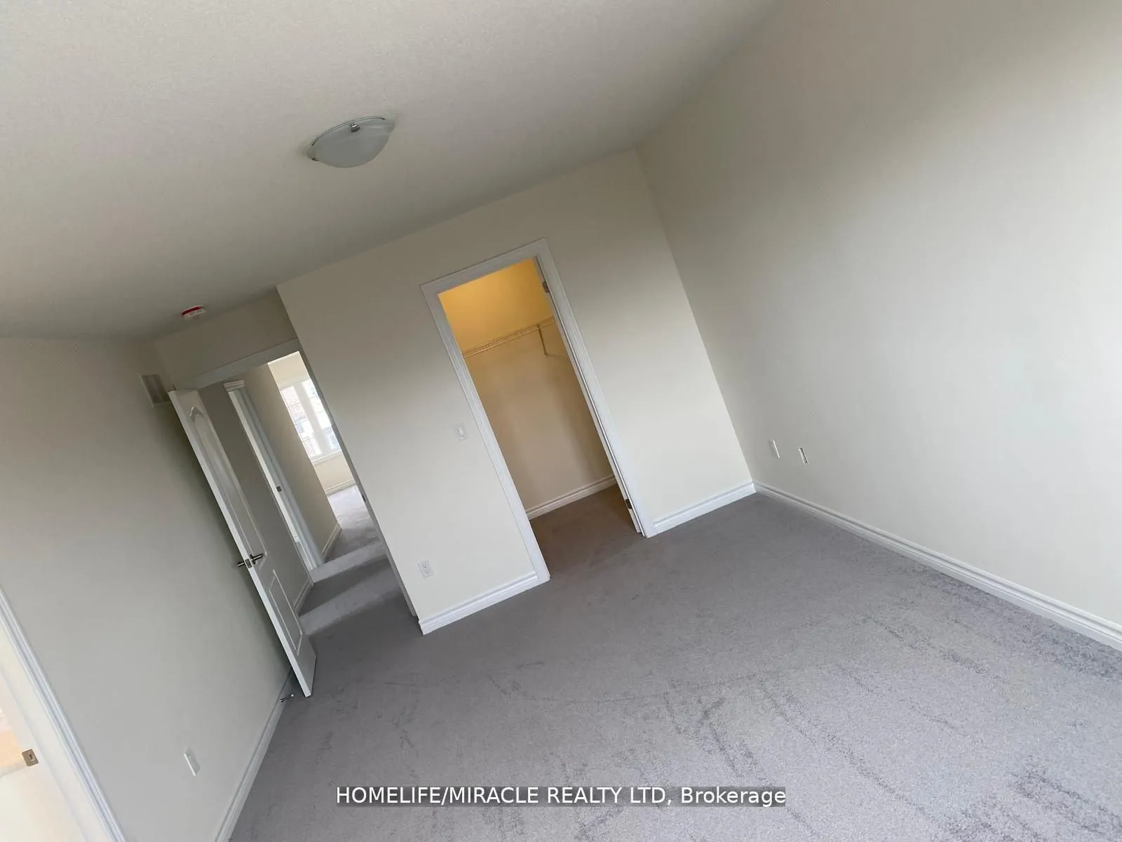 57 North Garden Boulevard