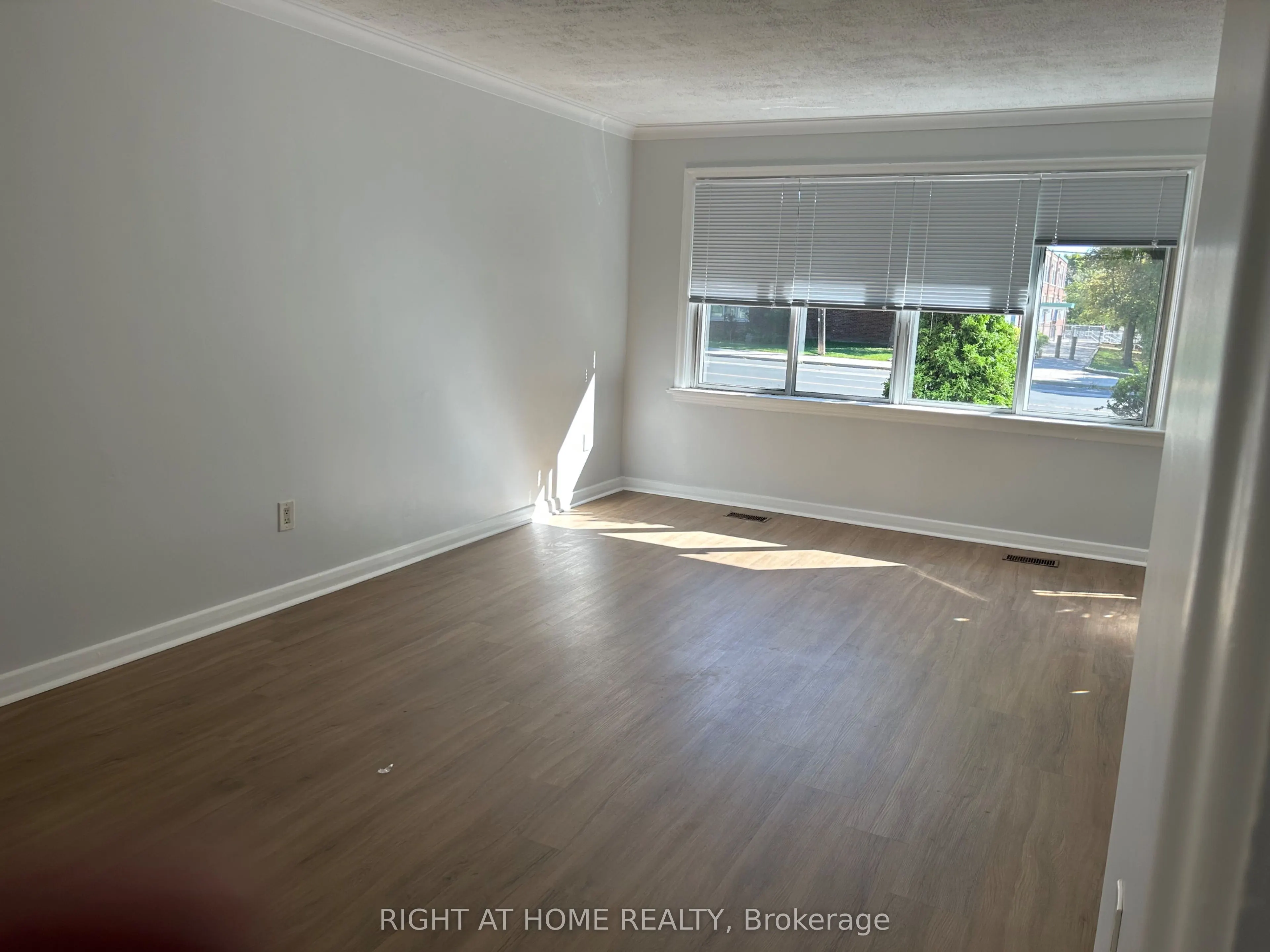 1032 Pharmacy Avenue, #Main