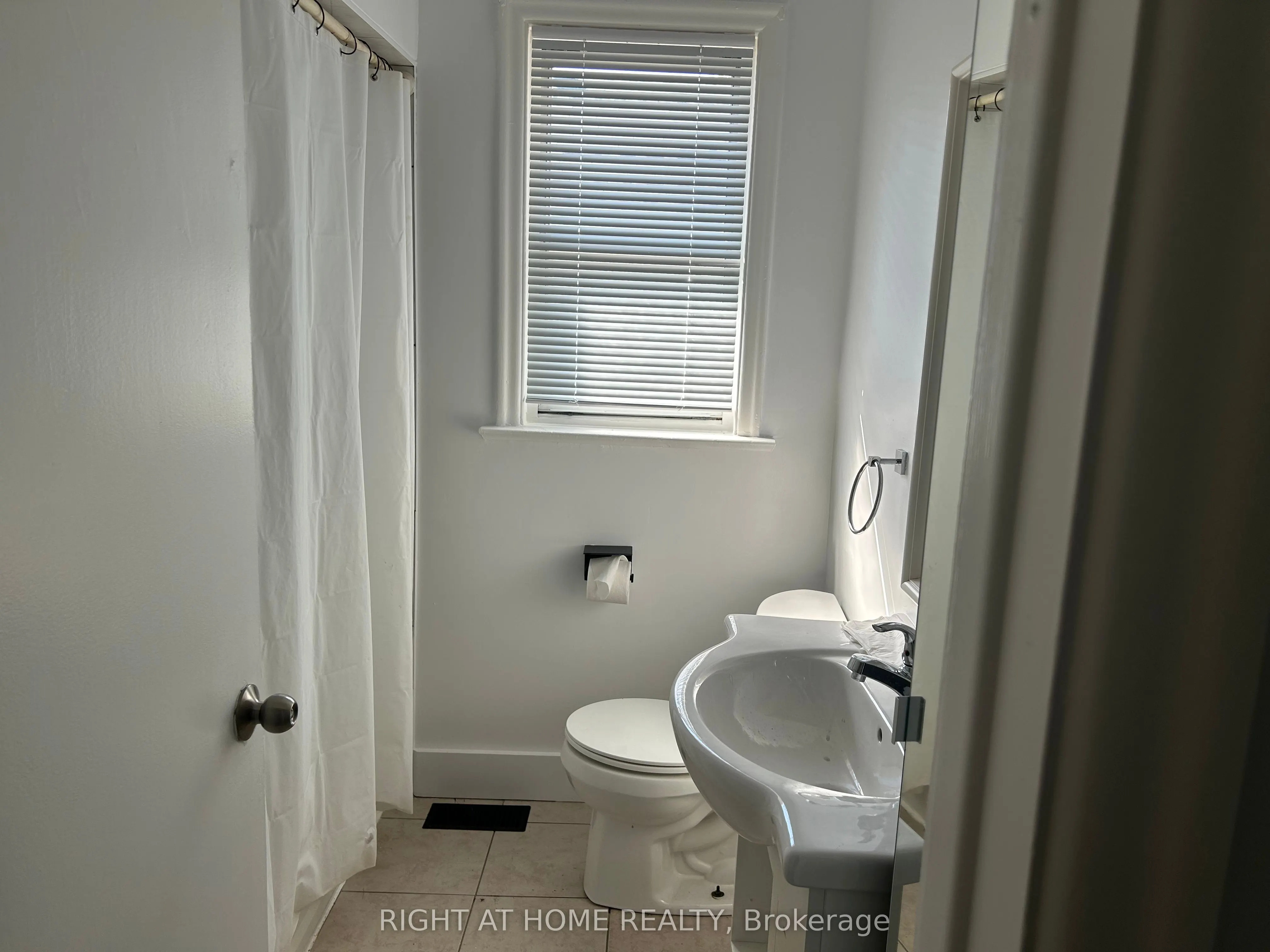 1032 Pharmacy Avenue, #Main