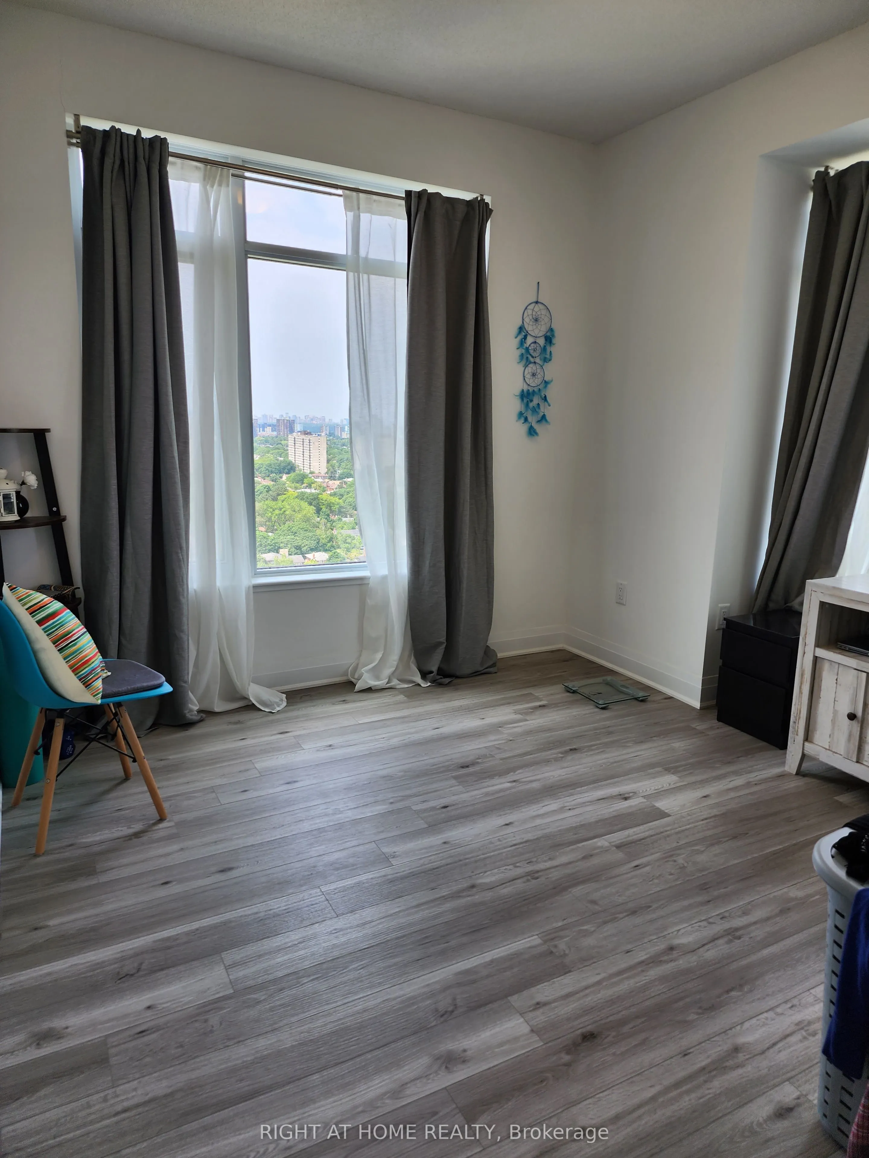 3220 Sheppard Avenue E, #1702