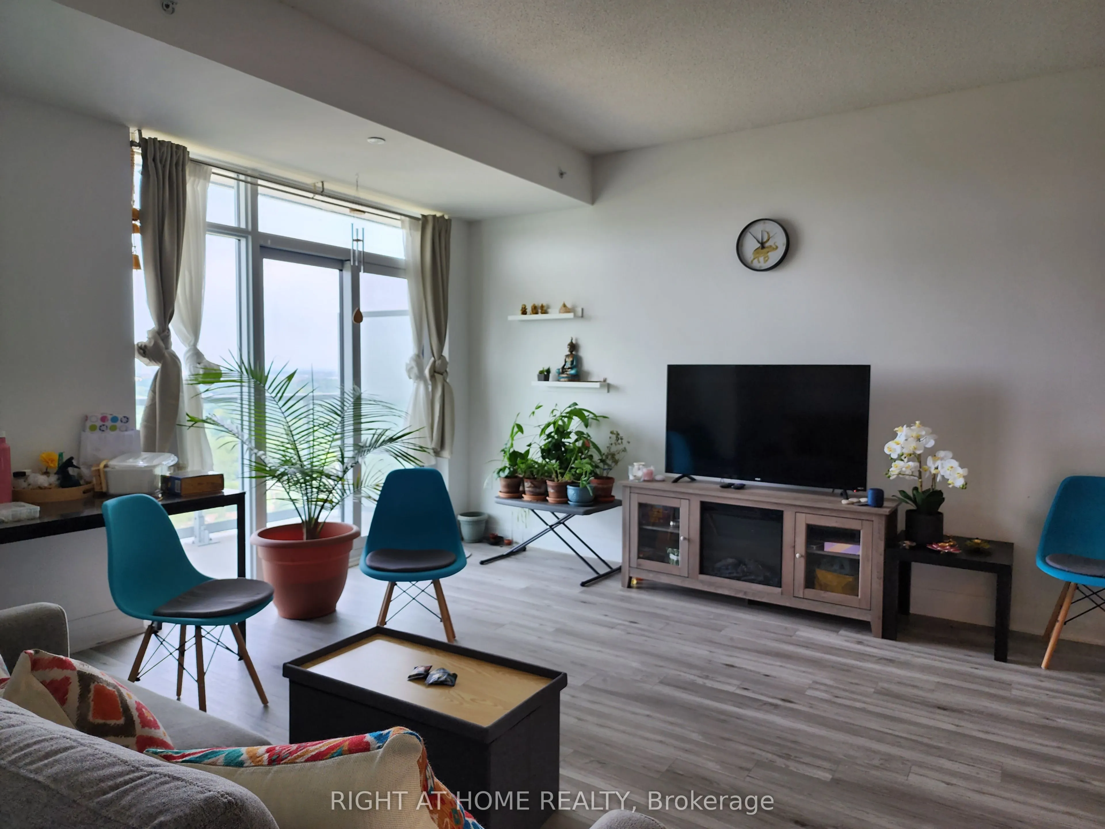 3220 Sheppard Avenue E, #1702