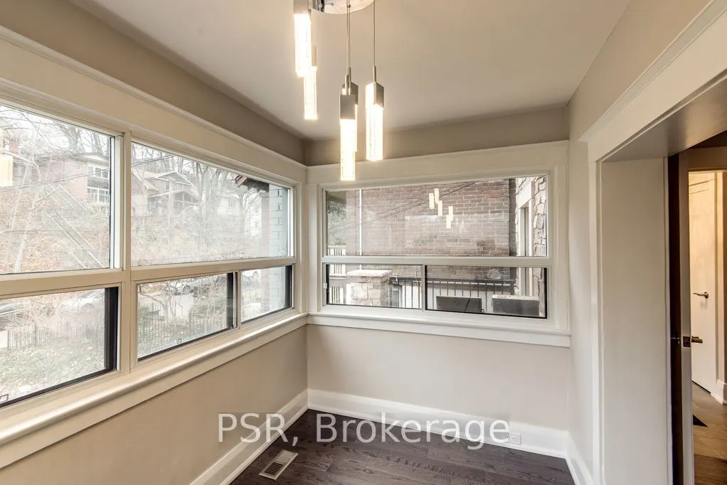 109 Neville Park Boulevard, #Main Fl