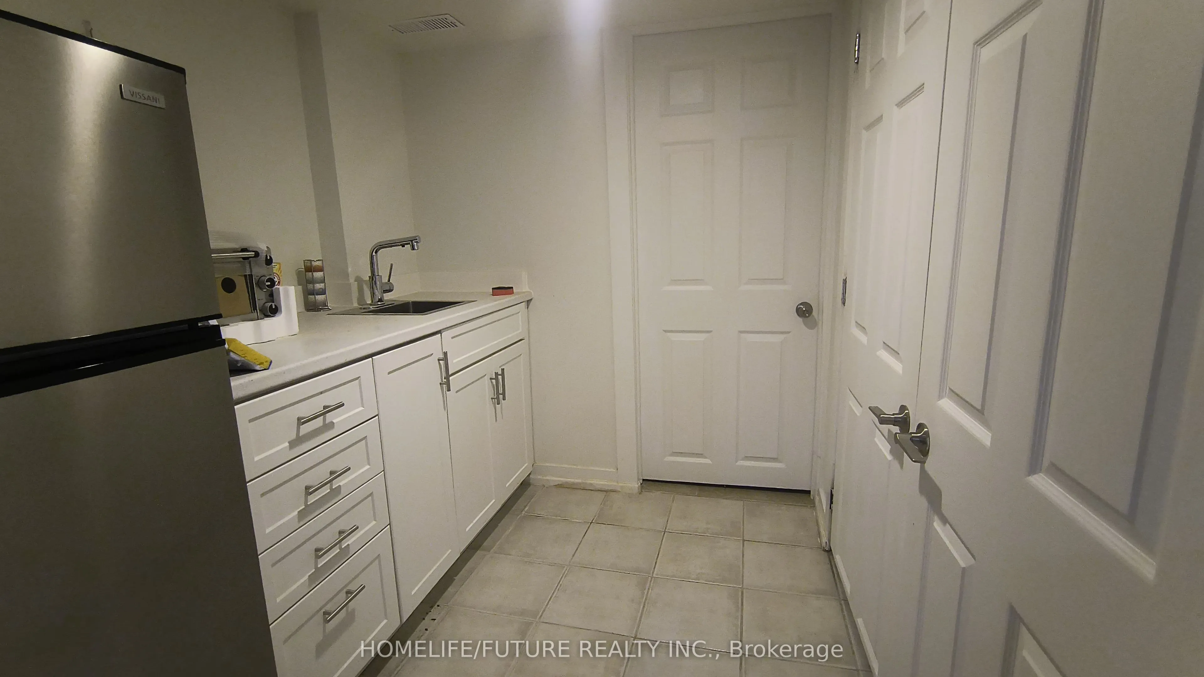 92 Adelaide Avenue E, #Unit 1