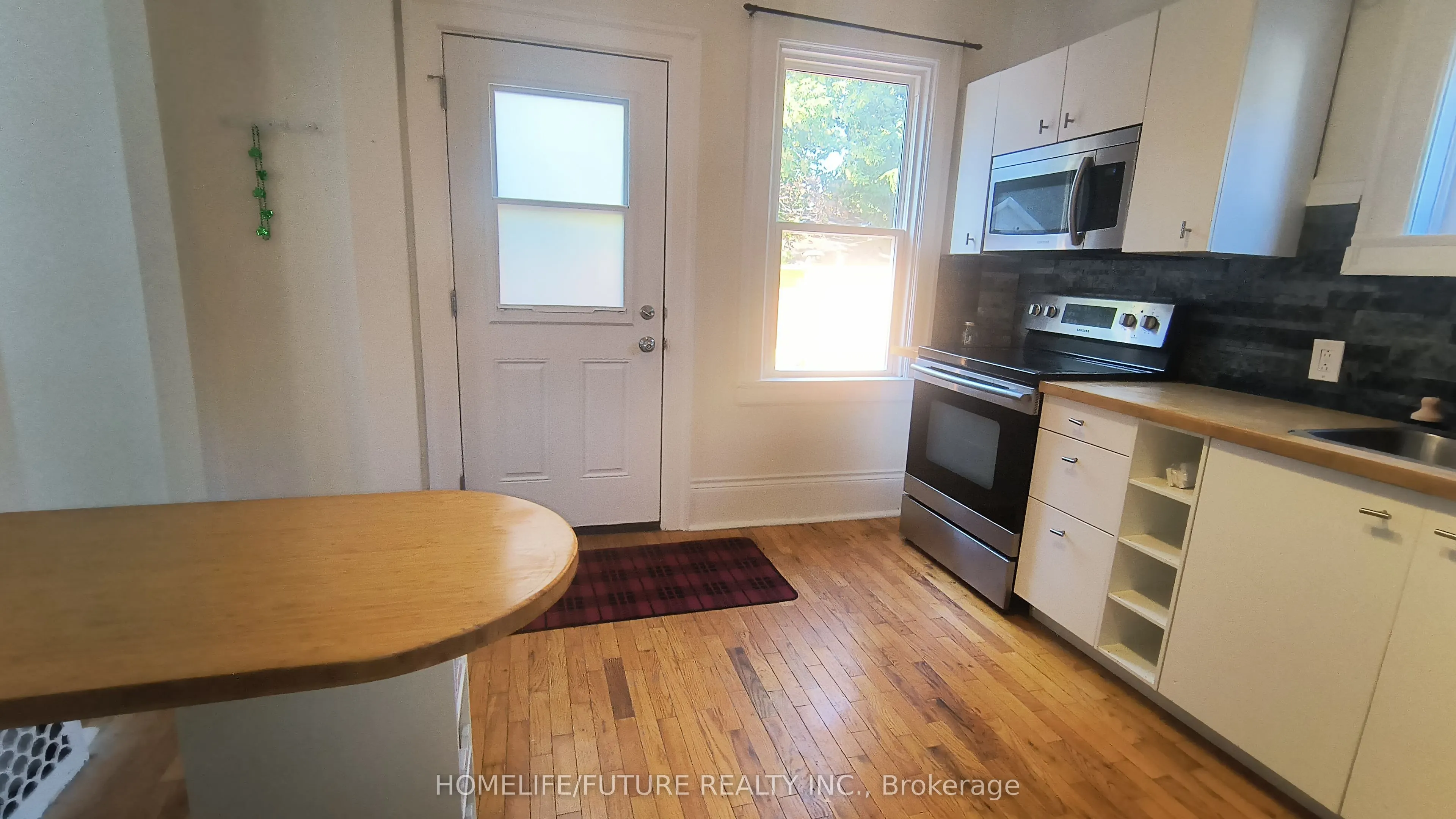 92 Adelaide Avenue E, #Unit 1