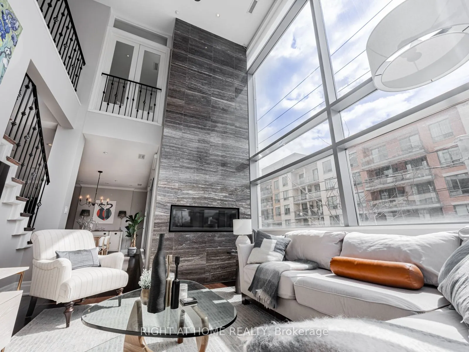 1 Rainsford Road, #204