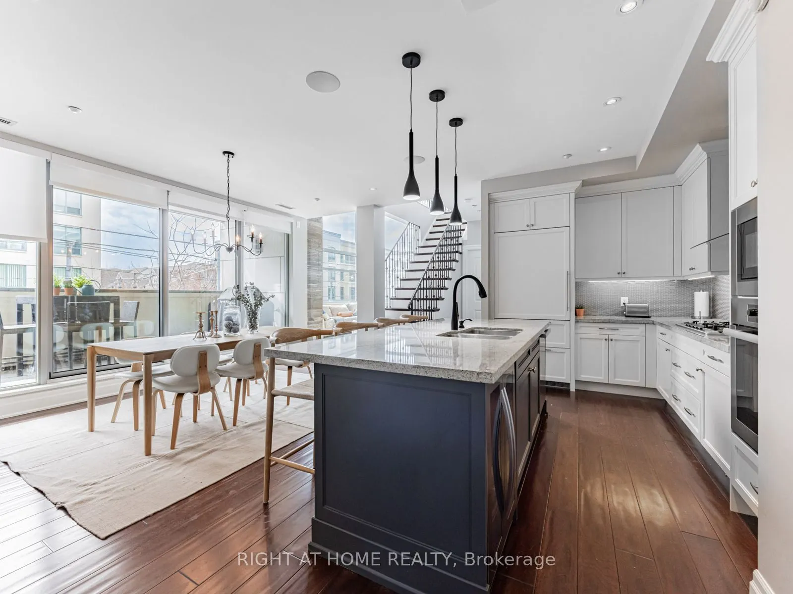 1 Rainsford Road, #204