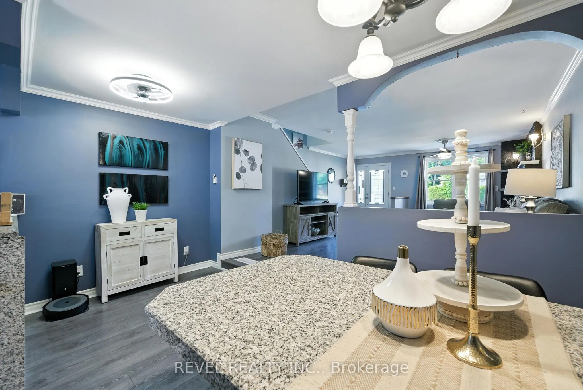 57 Rosehill Boulevard
