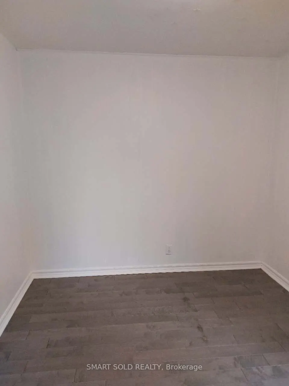 30 Yorkshire Road, #Main