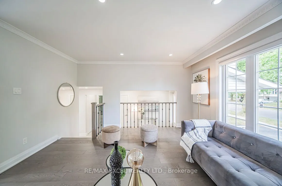 106 Alexmuir Boulevard