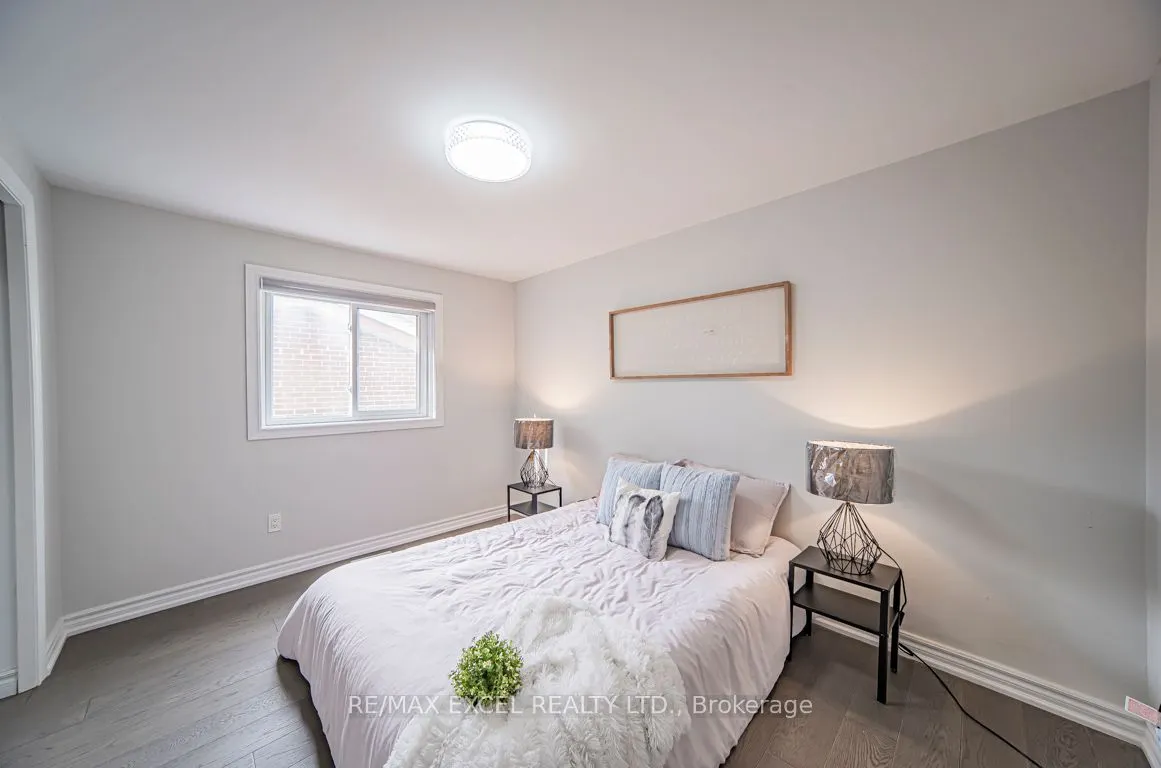 106 Alexmuir Boulevard
