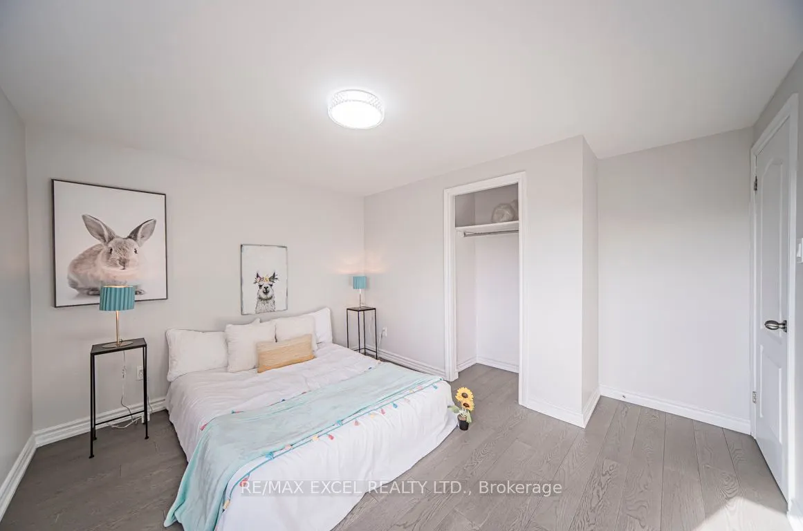 106 Alexmuir Boulevard