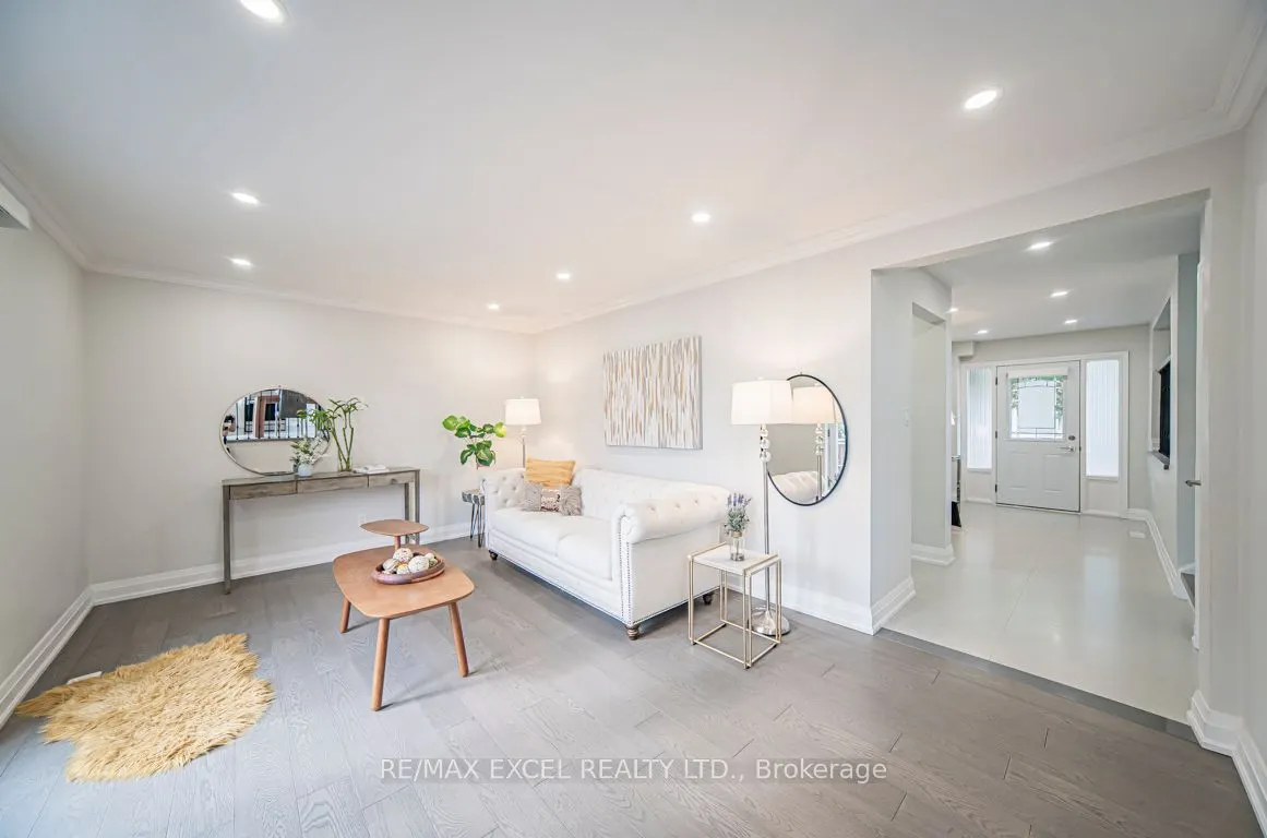 106 Alexmuir Boulevard