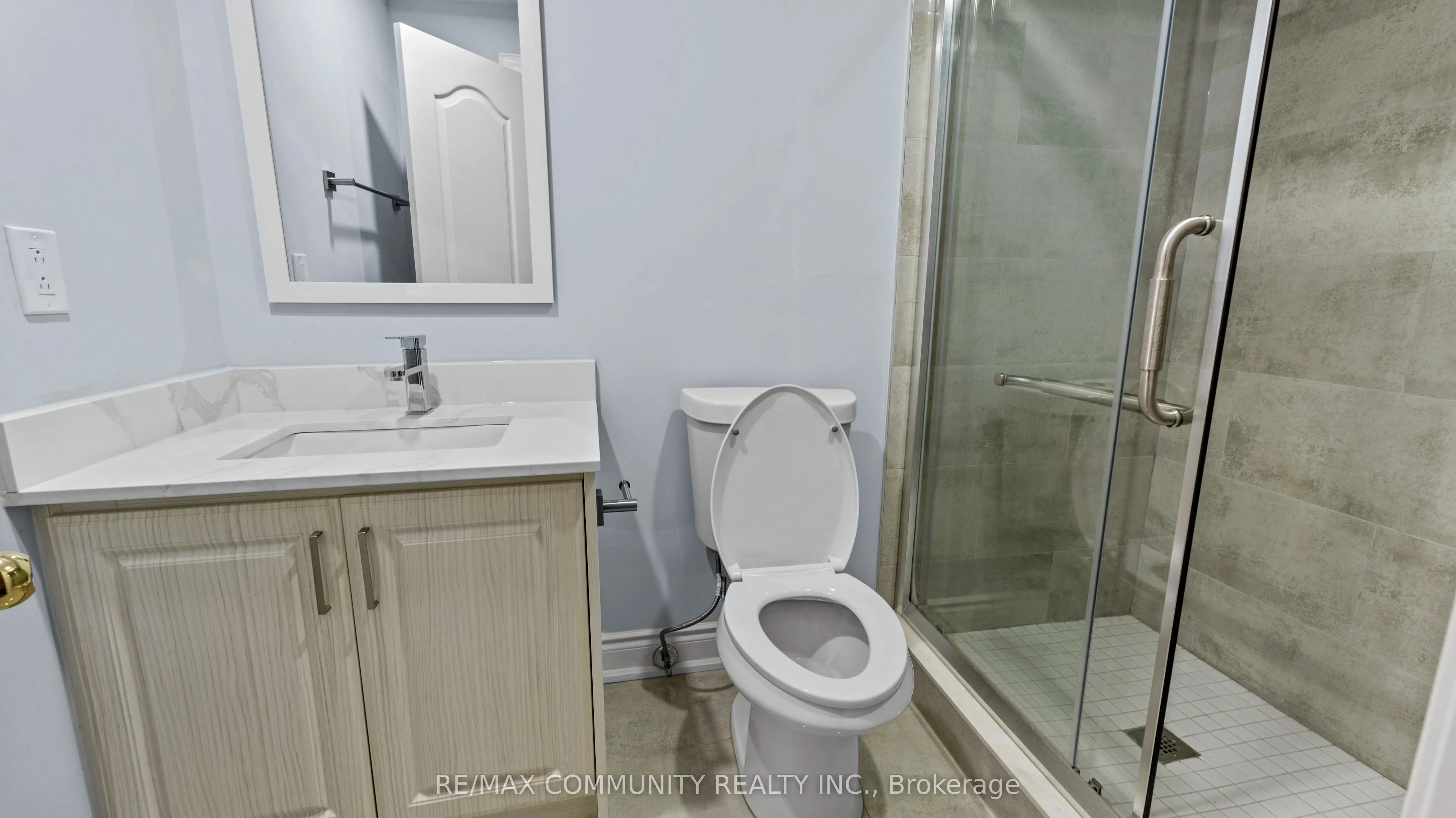 1772 Woodgate Trail