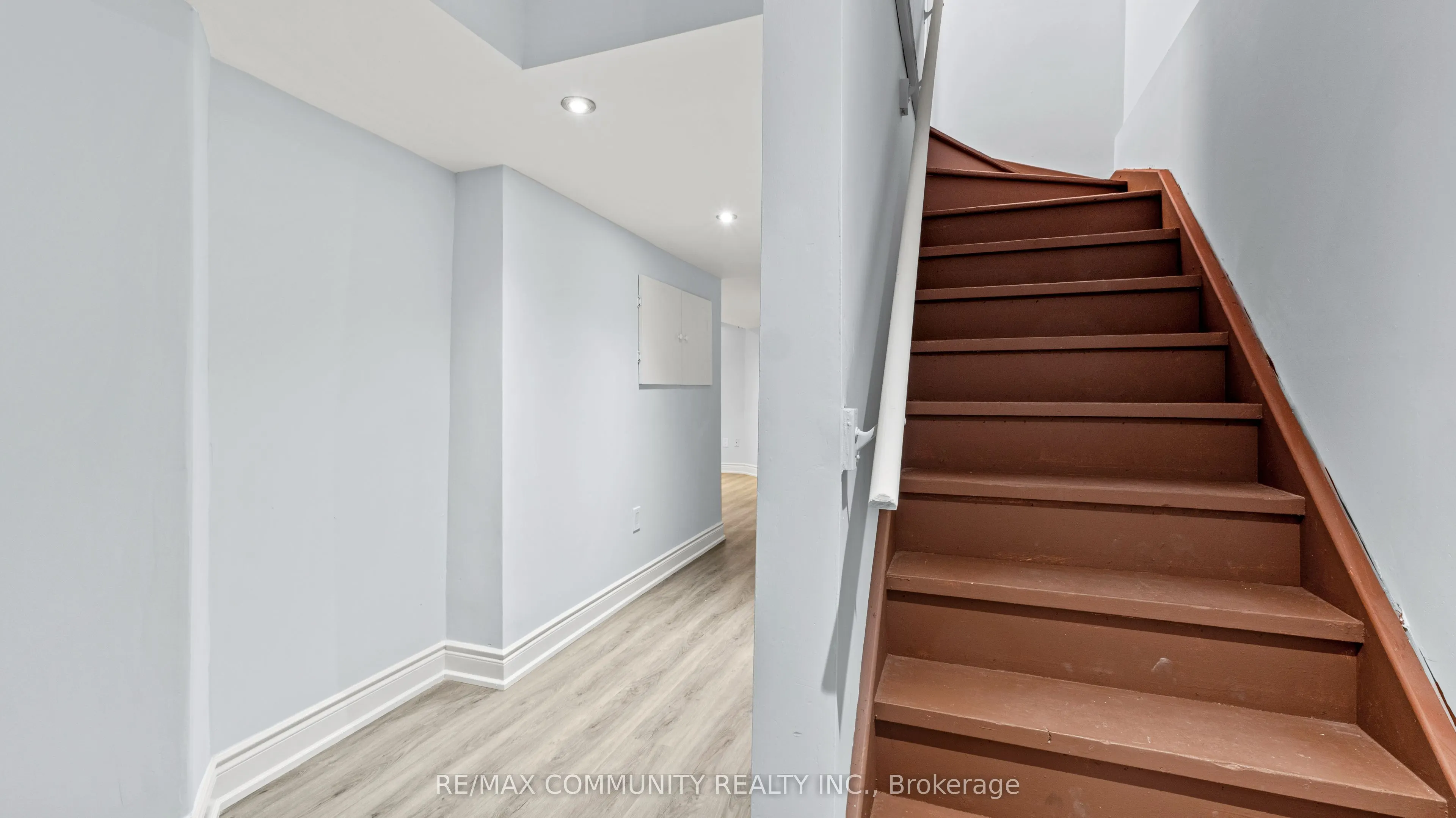 1772 Woodgate Trail