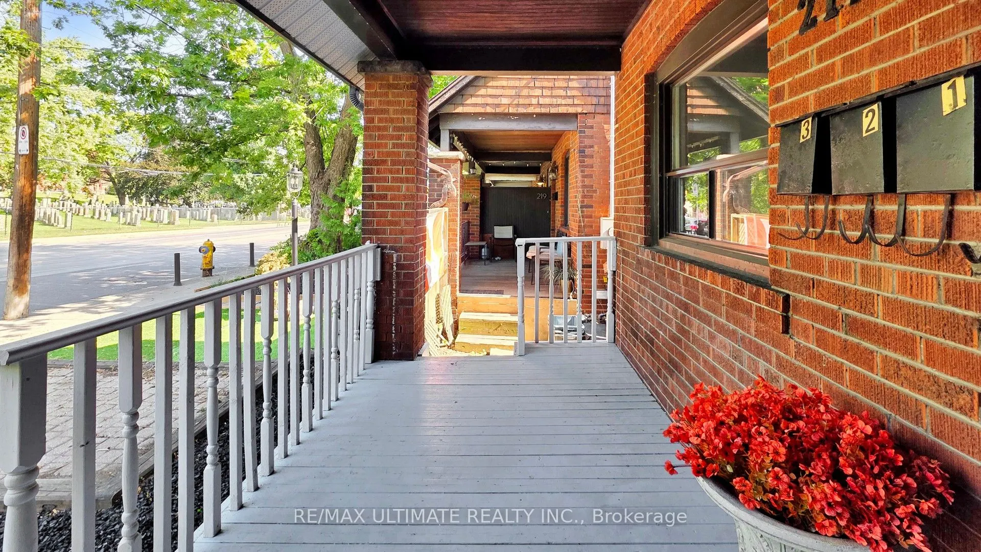 217 Kingston Road