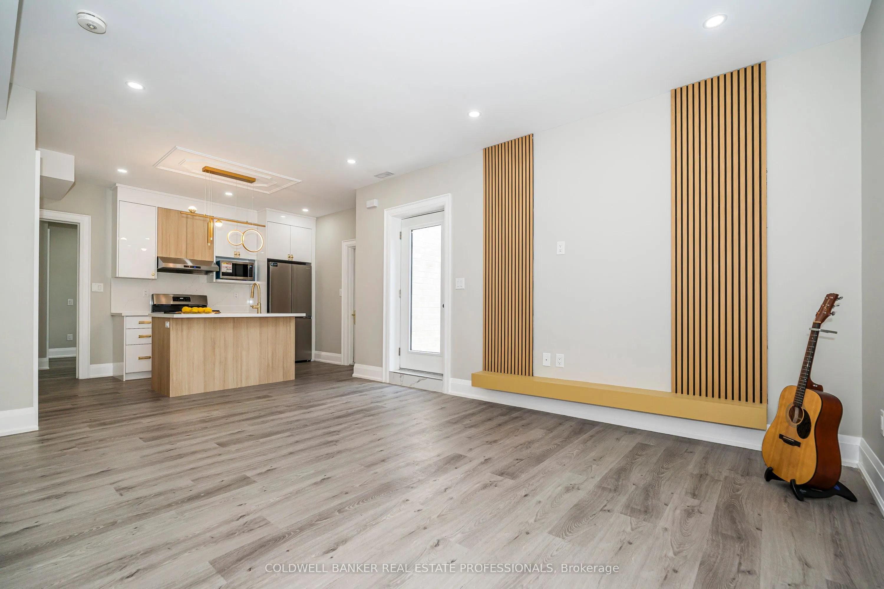5 Barnsley Court