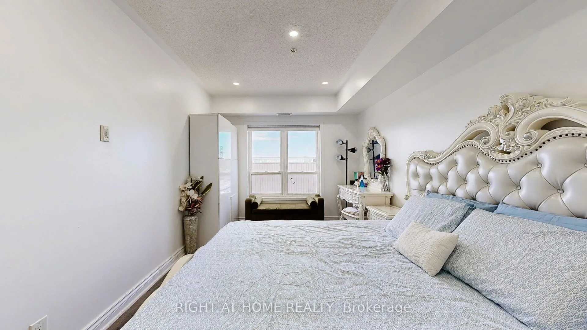 10 Mendelssohn Street, #325